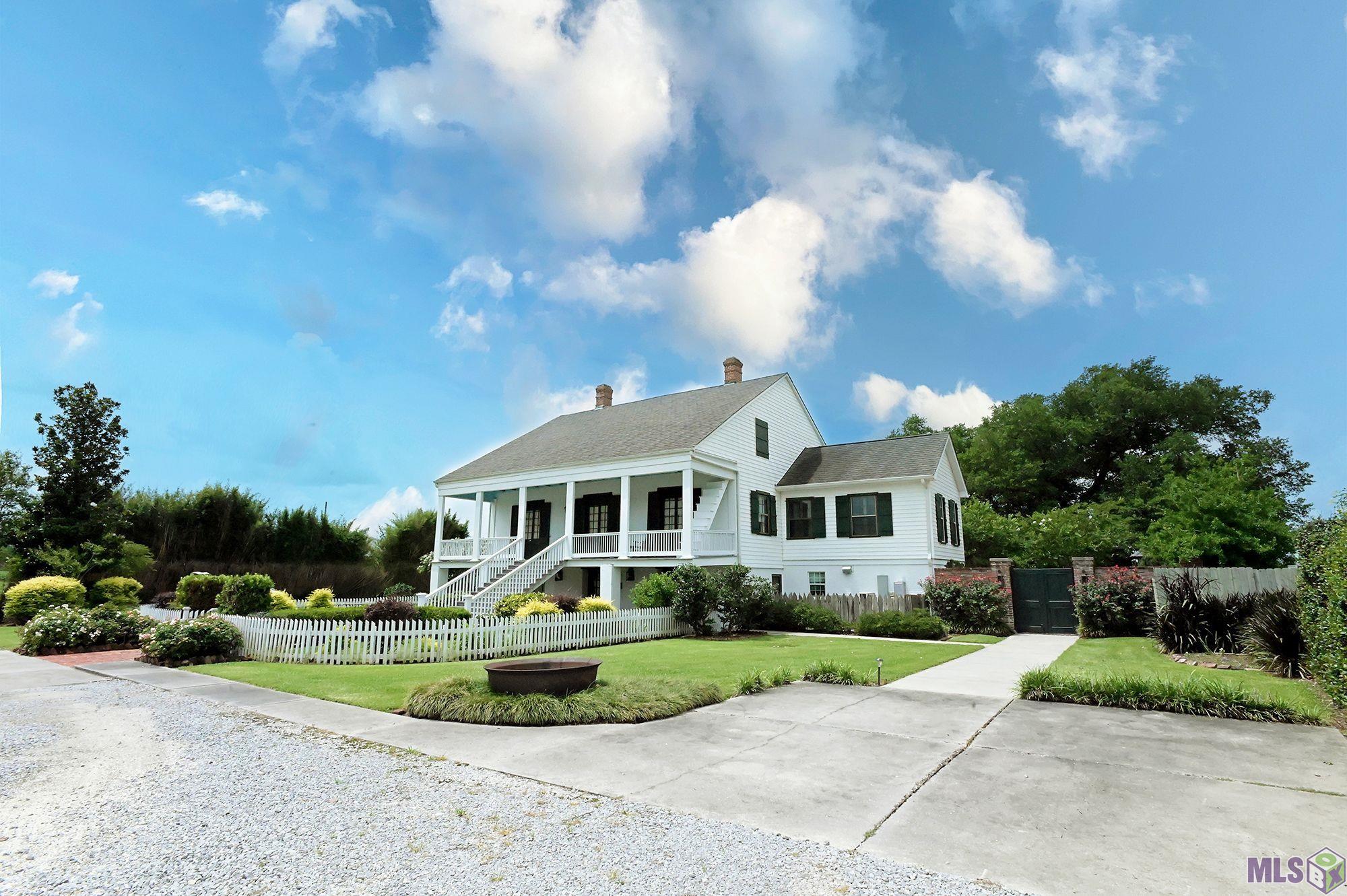 Homes for sale in Lockport, LA | 7602 Hwy 1, Lockport, LA 70374 | MLS# BY2025011860