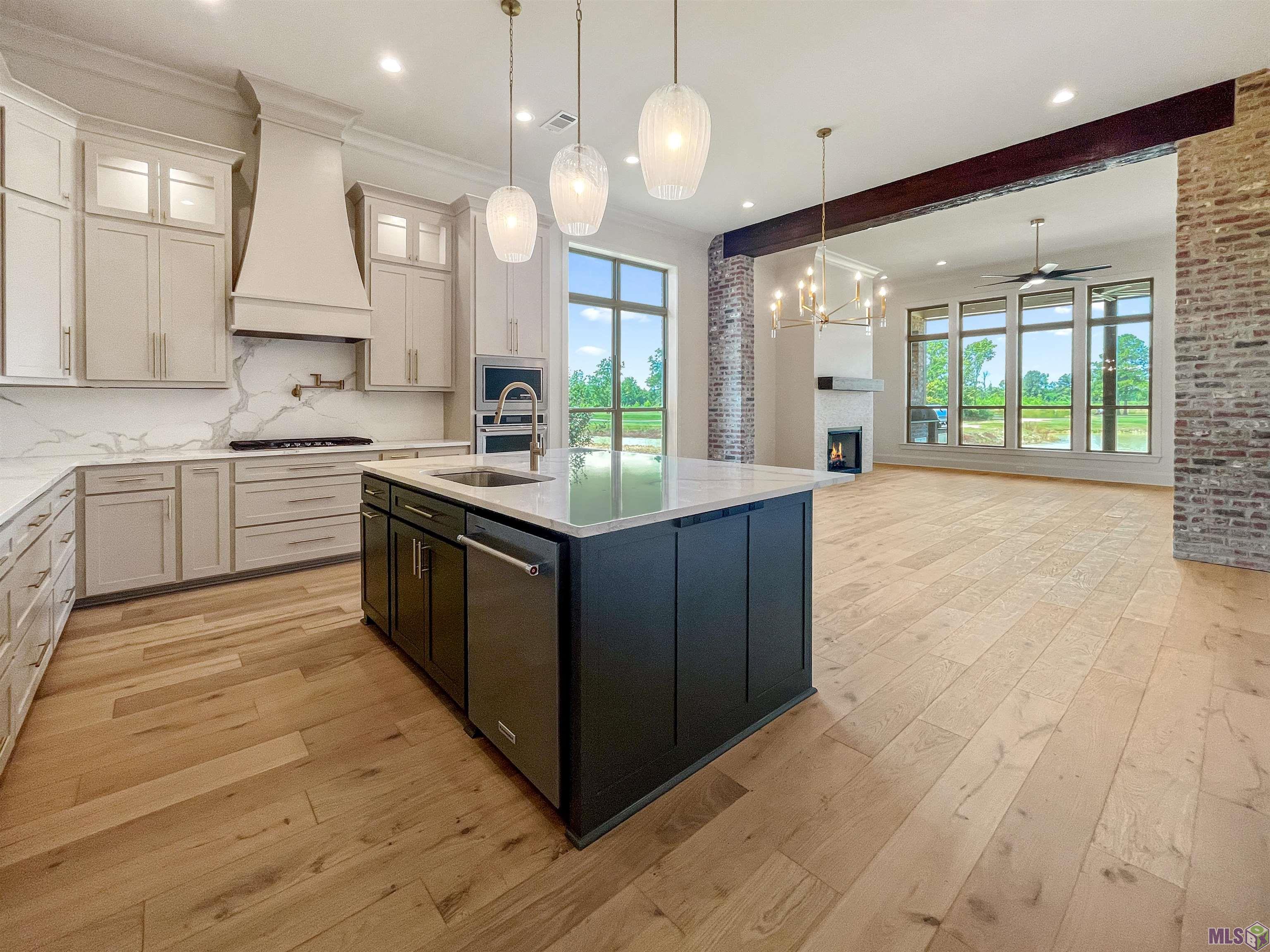 Homes for sale in Denham Springs, LA | 26307 Somerset Hills Ct, Denham Springs, LA 70726 | MLS# BR2025011967