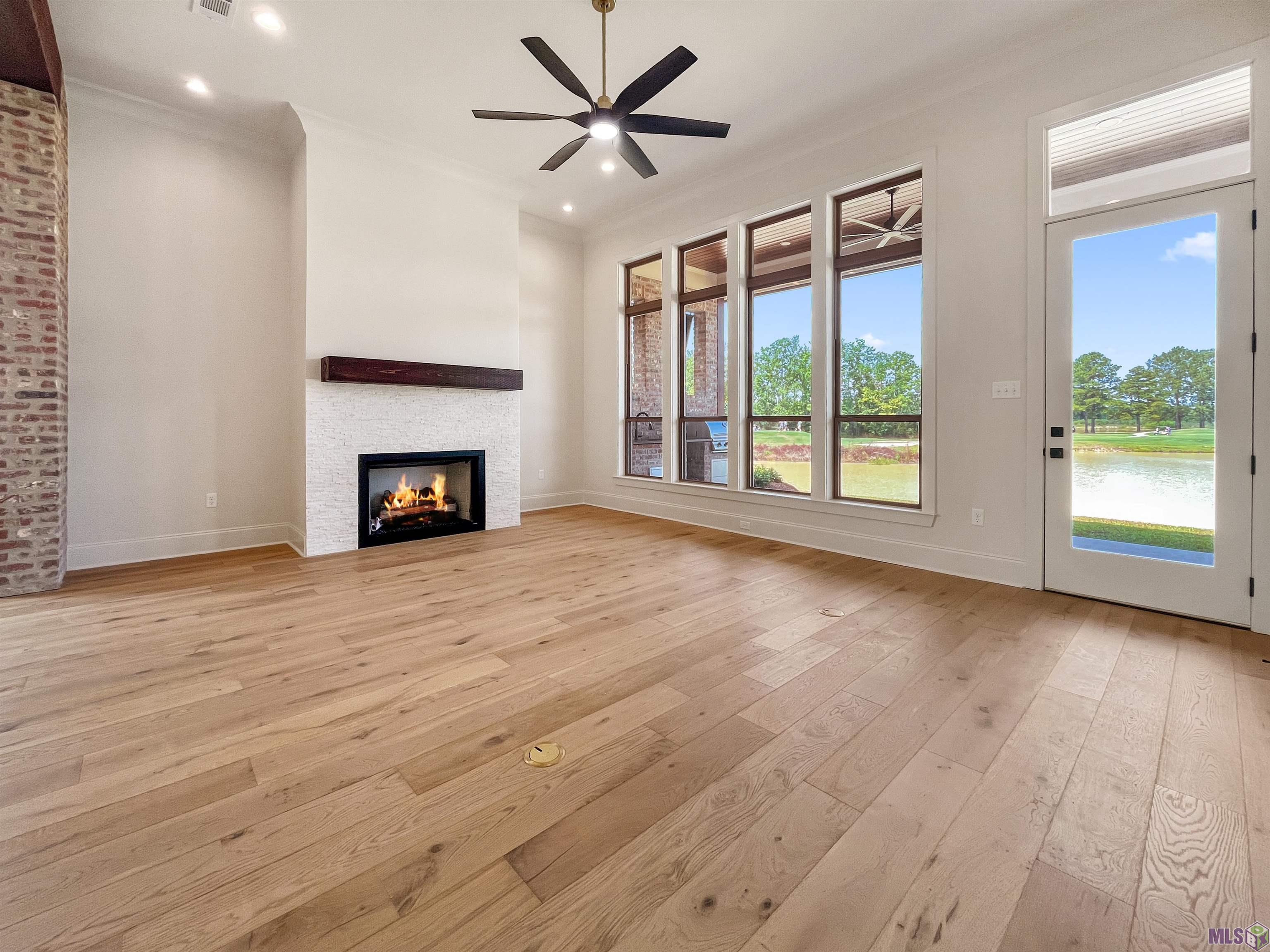 Homes for sale in Denham Springs, LA | 26307 Somerset Hills Ct, Denham Springs, LA 70726 | MLS# BR2025011967