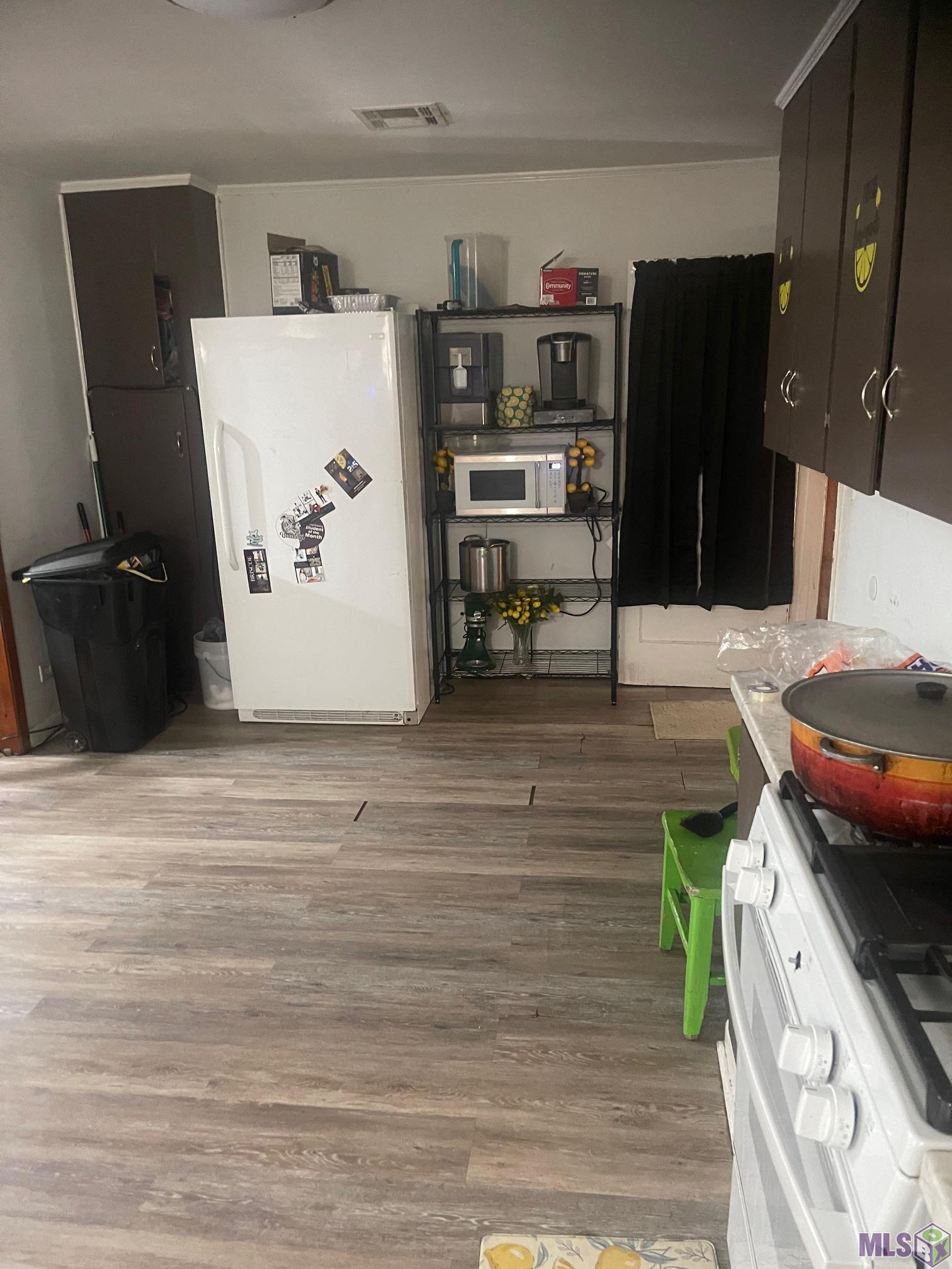 Homes for sale in Jennings, LA | 1806 S Main St, Jennings, LA 70546 | MLS# BR2025012009