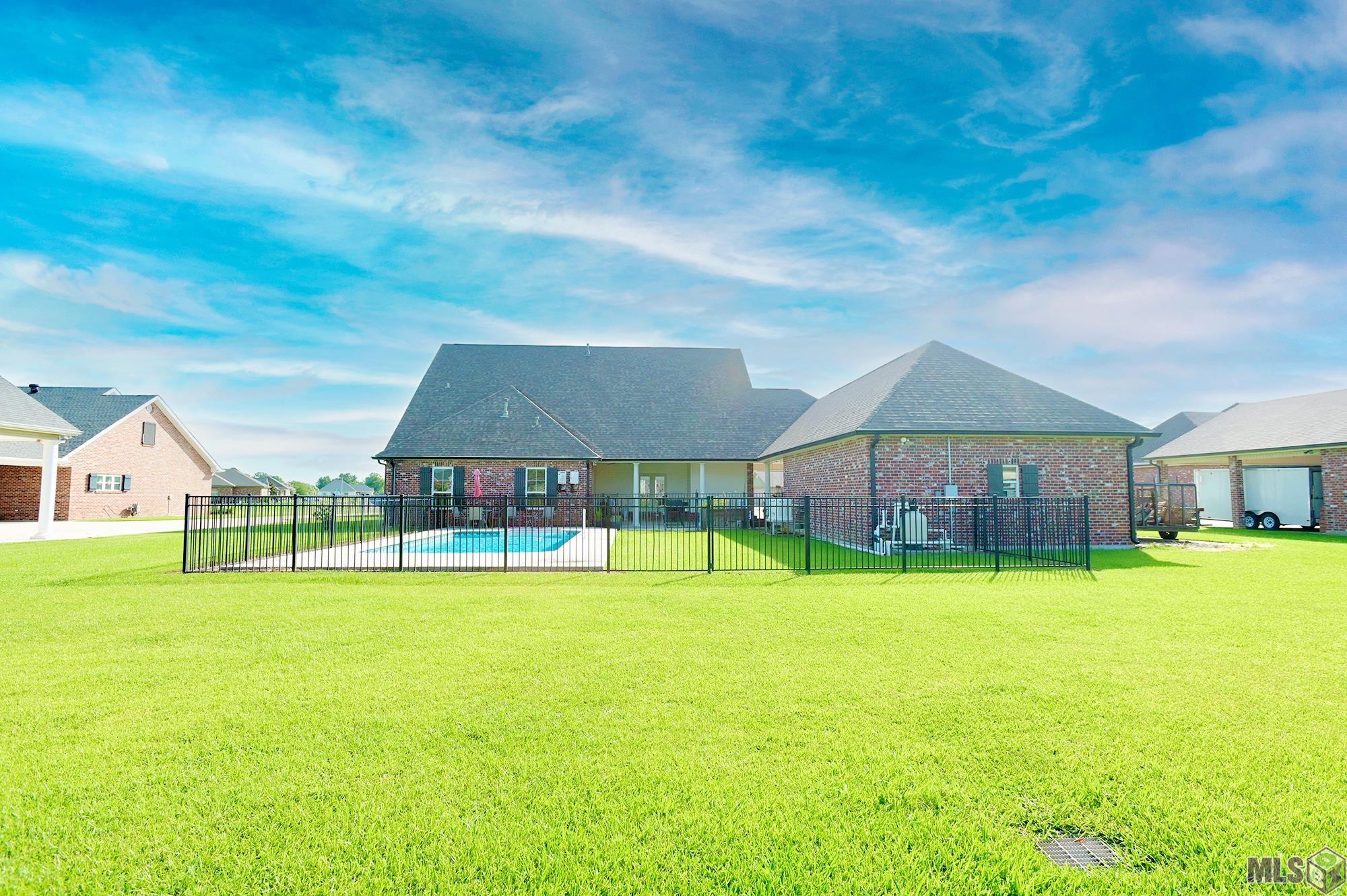 Homes for sale in Bourg, LA | 255 Chase Dr, Bourg, LA 70343 | MLS# BY2025012020