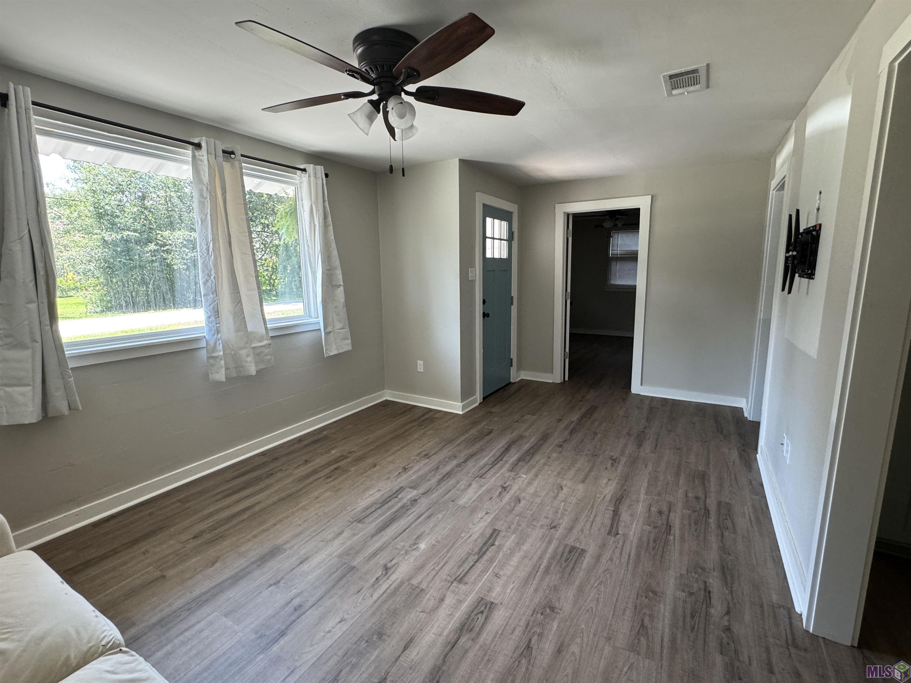 Homes for sale in Denham Springs, LA | 126 N River Rd, Denham Springs, LA 70726 | MLS# BR2025012591