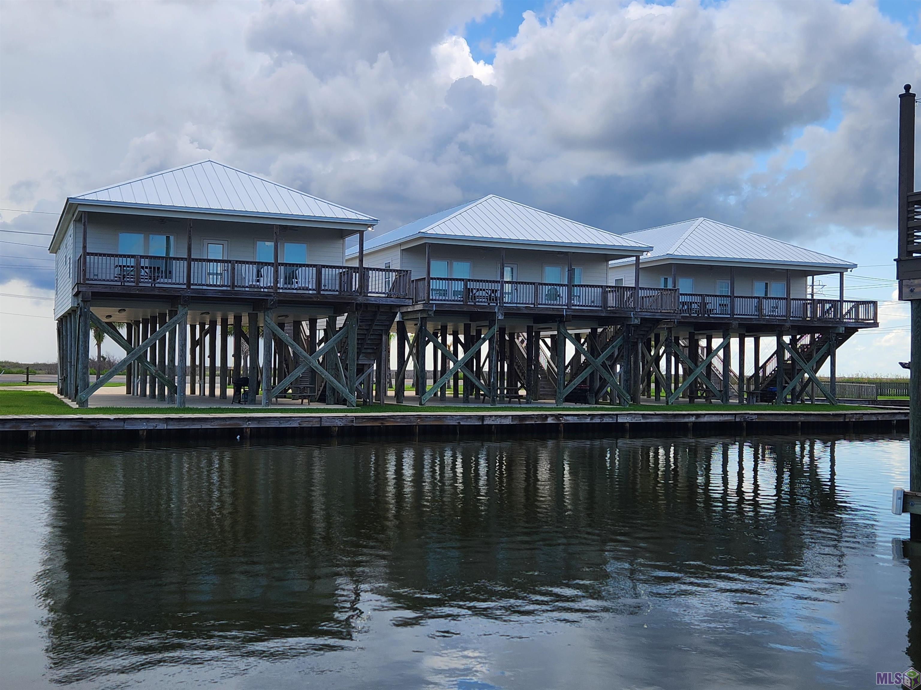 Homes for sale in Golden Meadow, LA | 136 Ao Rappelet Rd #B, Golden Meadow, LA 70357 | MLS# BY2025012835