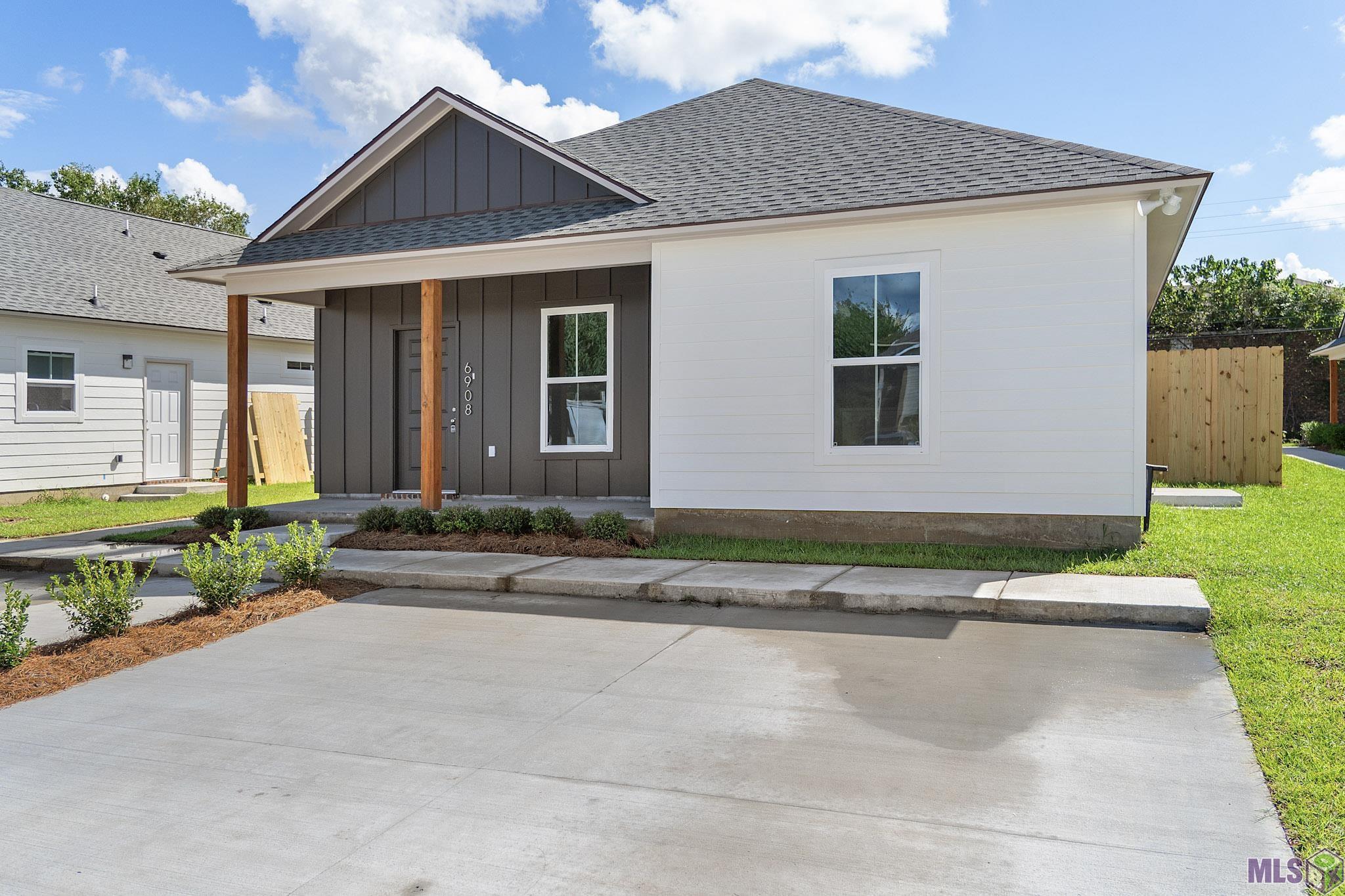 Homes for sale in Baton Rouge, LA | 6918 Goya Ave, Baton Rouge, LA 70806 | MLS# BR2025012894