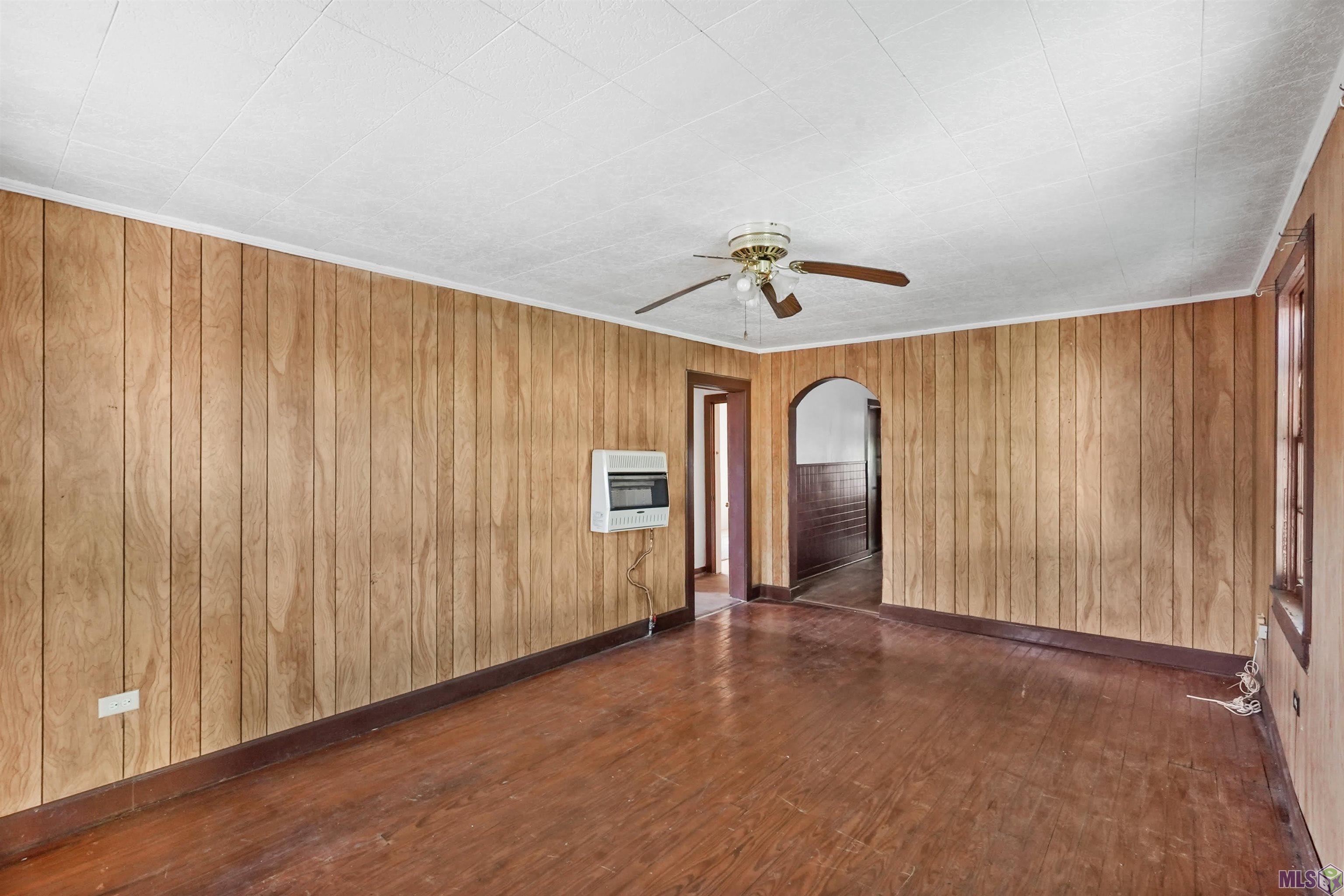 Homes for sale in Thibodaux, LA | 210 E 10th St, Thibodaux, LA 70301 | MLS# BY2025012928