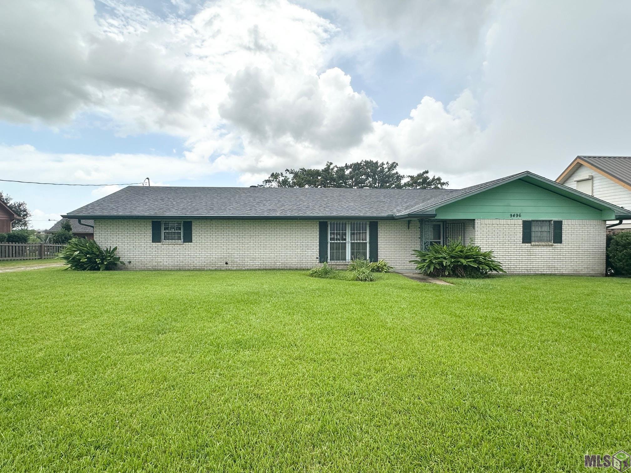 Homes for sale in Houma, LA | 9496 East Park Ave, Houma, LA 70363 | MLS# BY2025013004