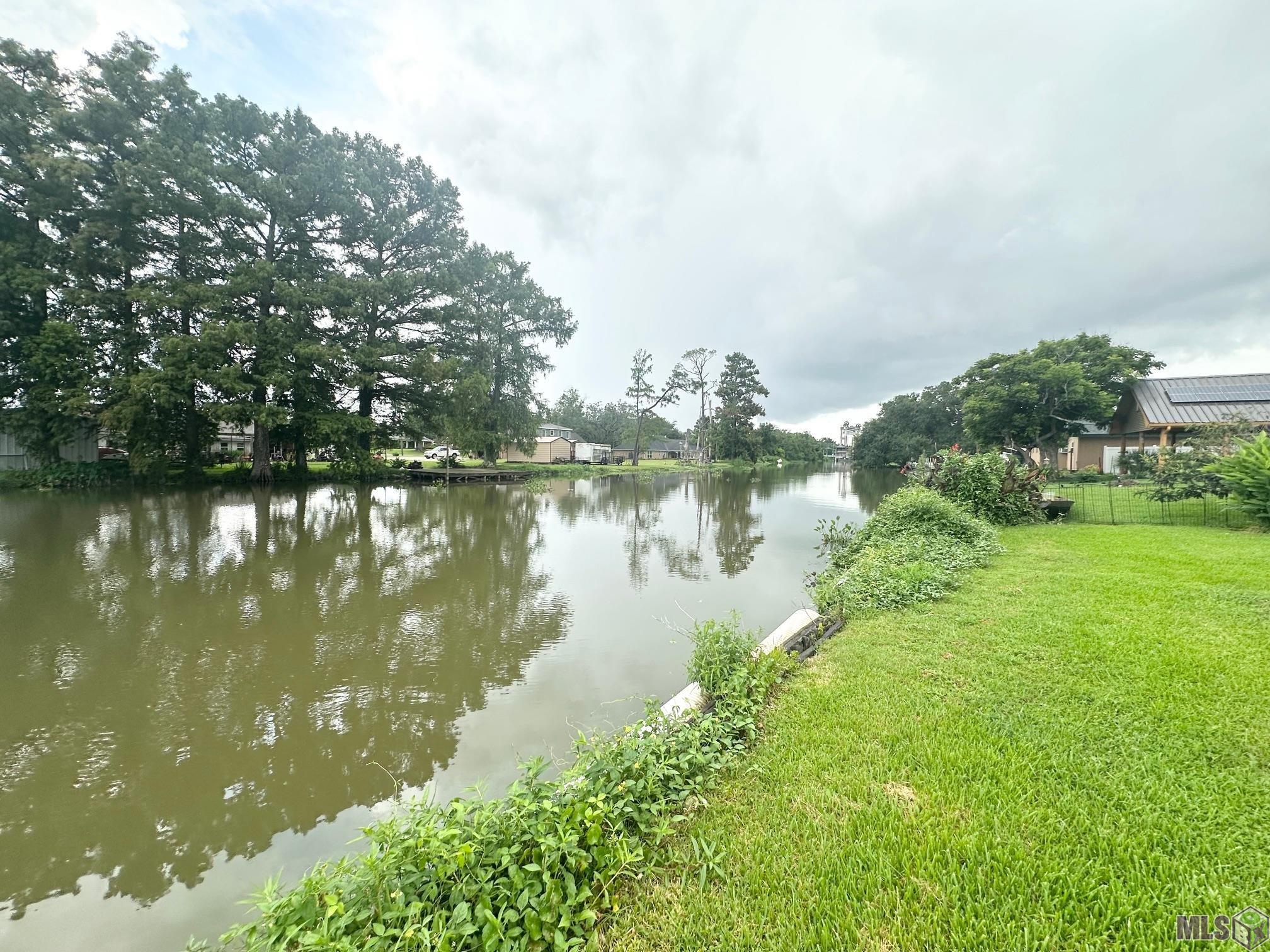 Homes for sale in Houma, LA | 9496 East Park Ave, Houma, LA 70363 | MLS# BY2025013004