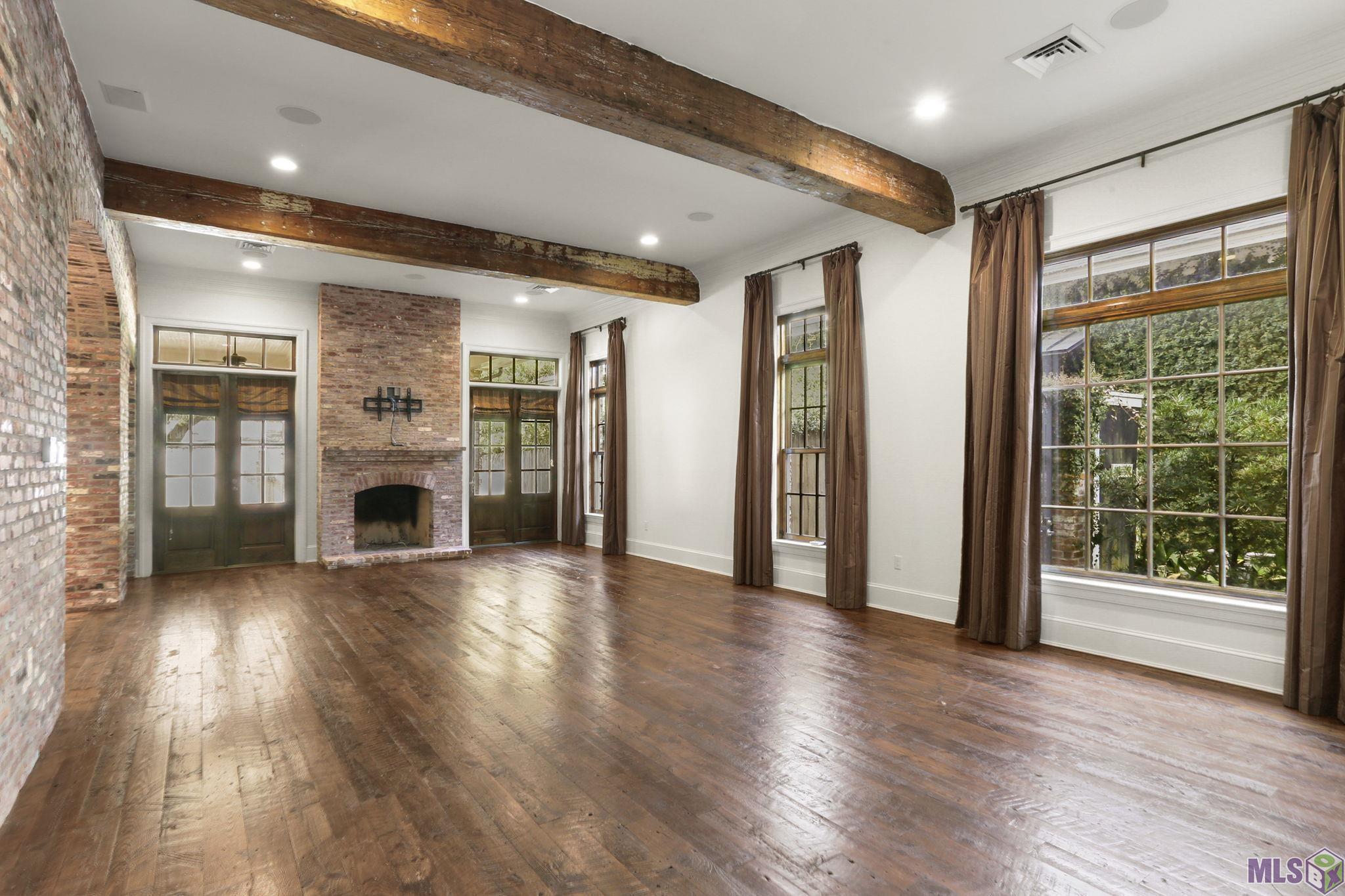 Homes for sale in Baton Rouge, LA | 4936 Mimosa St, Baton Rouge, LA 70808 | MLS# BR2025013345