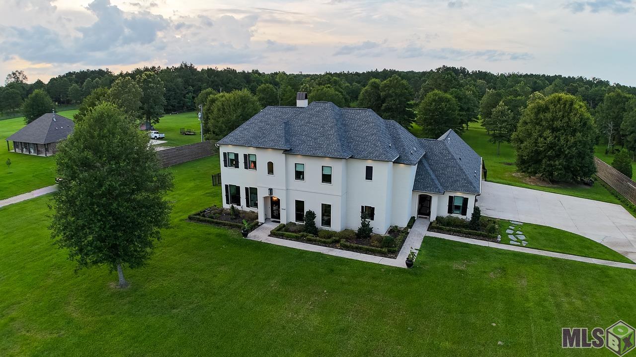 Homes for sale in Pride, LA | 16367 Greenwell Springs Port Hudson Rd, Pride, LA 70770 | MLS# BR2025013670