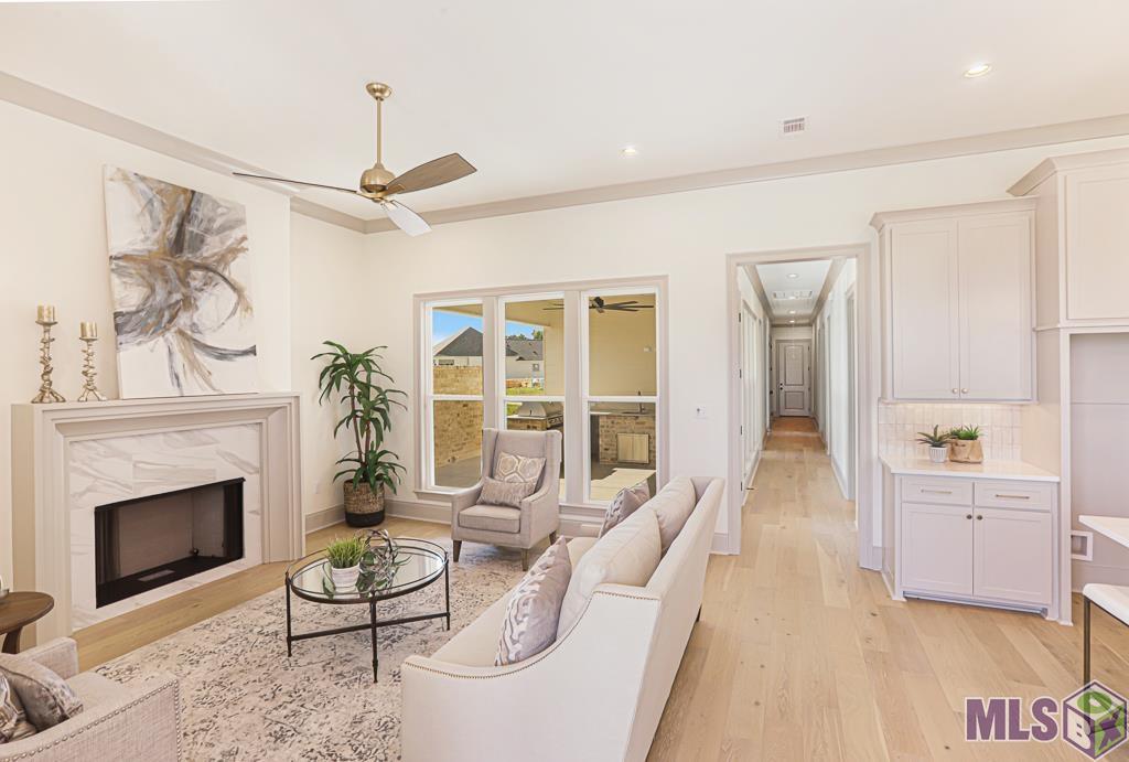 Homes for sale in Gonzales, LA | 5016 Colmar Road, Gonzales, LA 70737 | MLS# BR2025013772