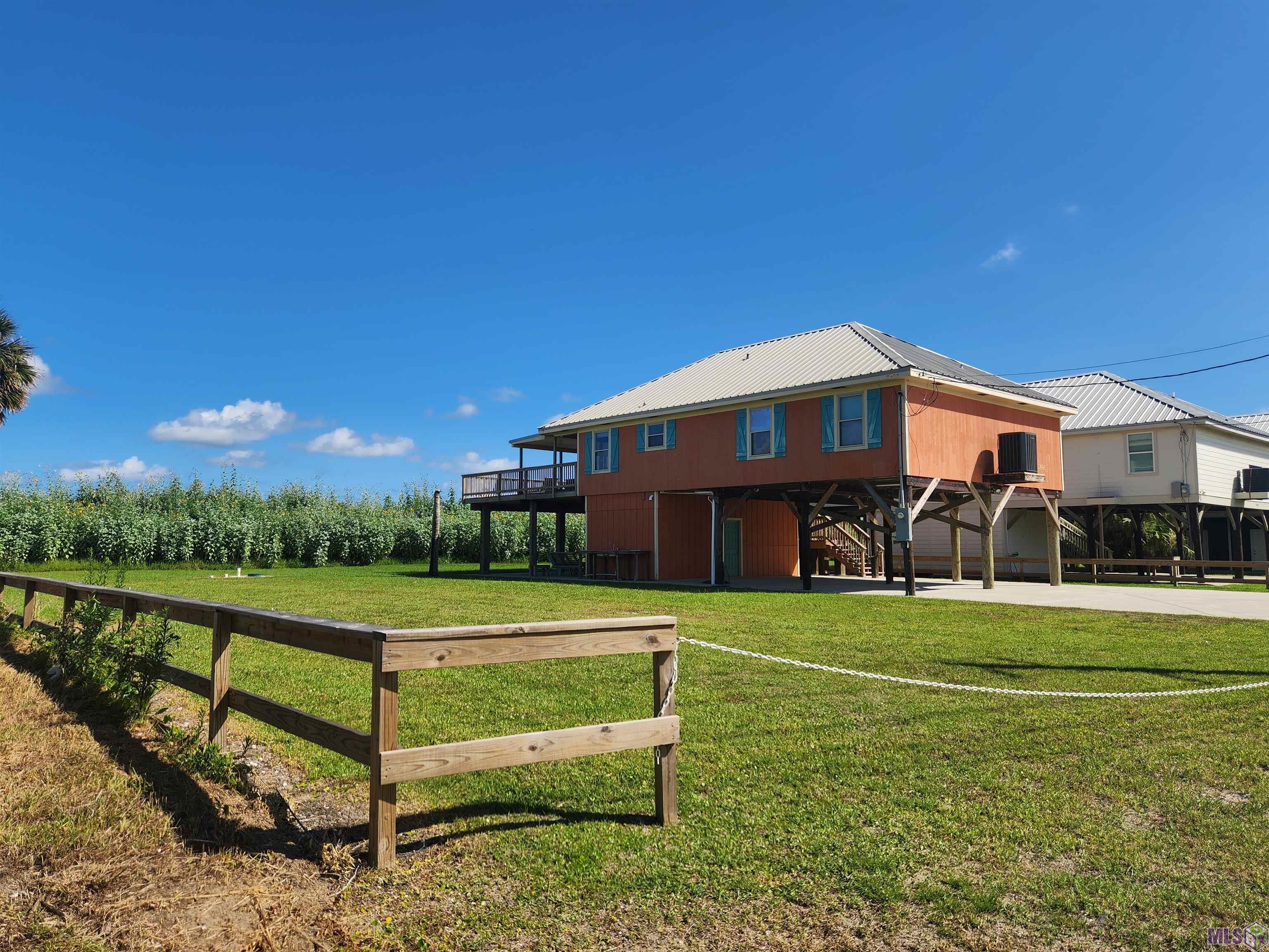 Homes for sale in Grand Isle, LA | 2694 Hwy 1, Grand Isle, LA 70358 | MLS# BY2025013842