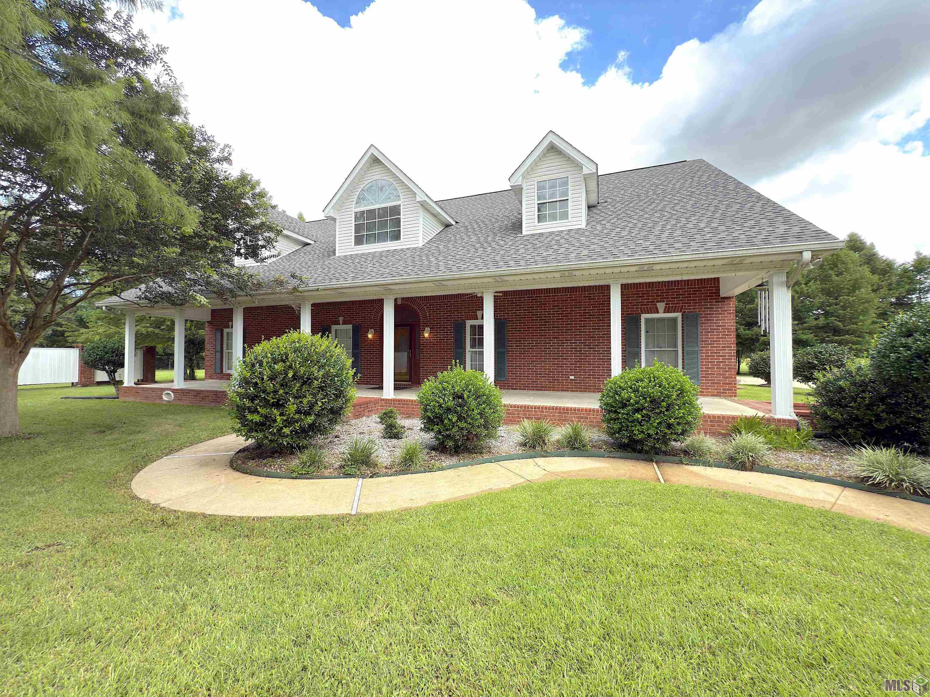 Homes for sale in Hammond, LA | 11139 Old Baton Rouge Hwy, Hammond, LA 70403 | MLS# BR2025013929