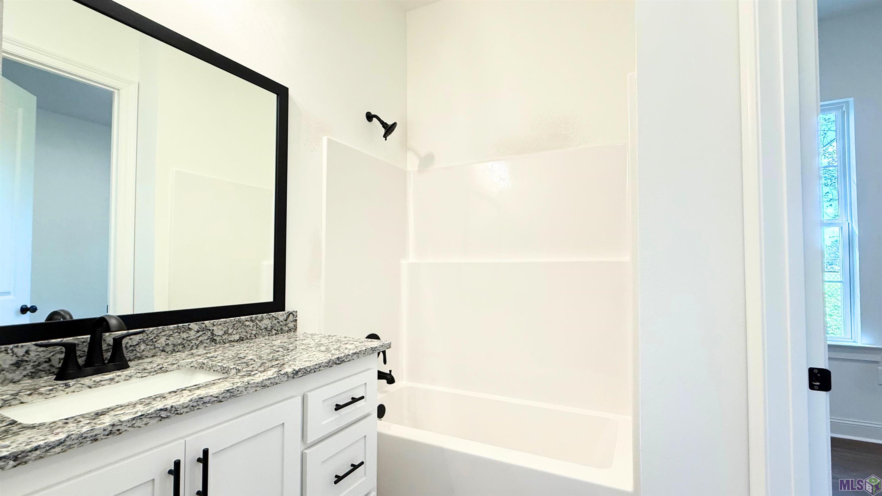 Homes for sale in Greenwell Springs, LA | 18014 Sunfield Dr, Greenwell Springs, LA 70739 | MLS# BR2025014006