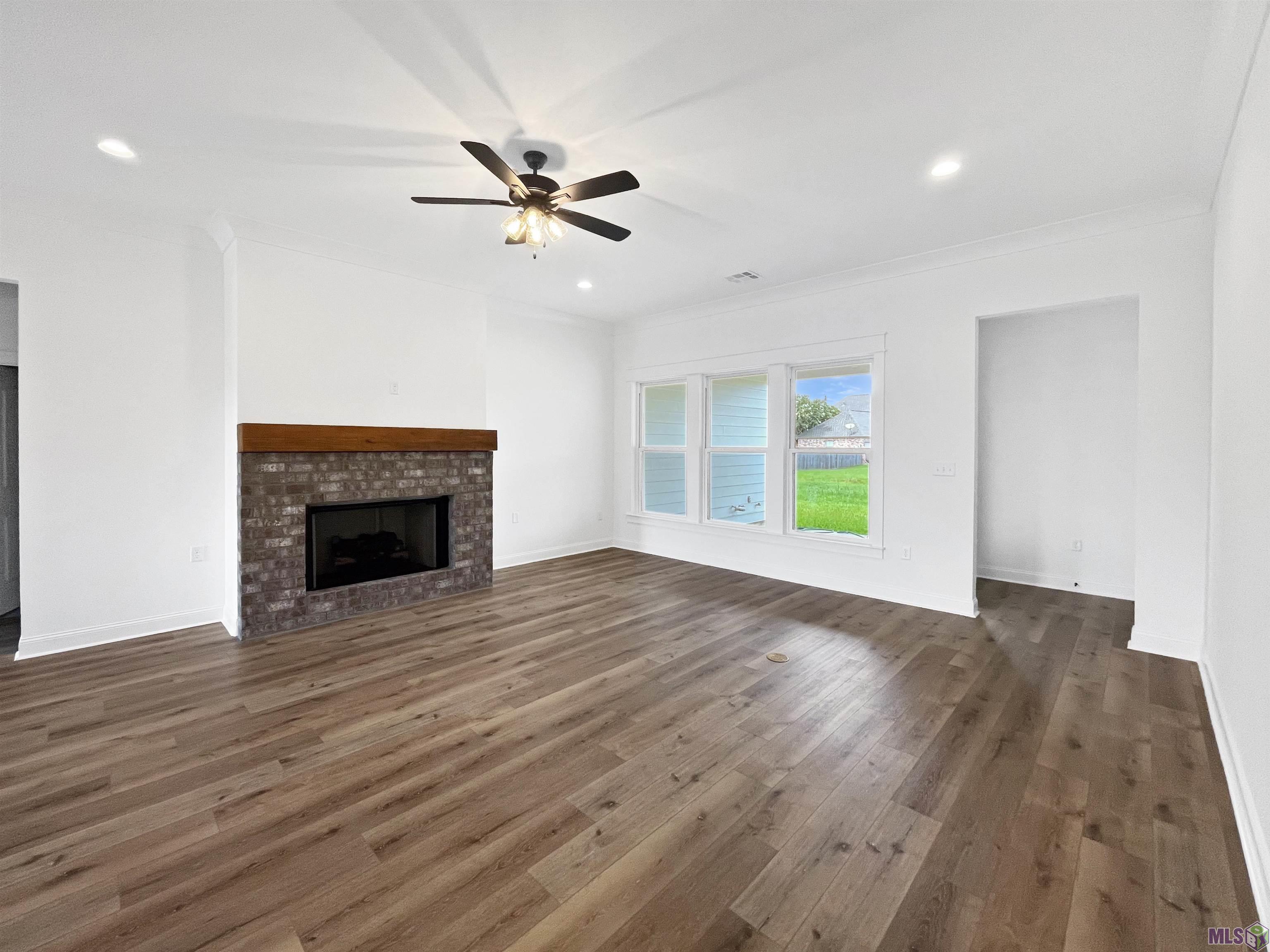 Homes for sale in Greenwell Springs, LA | 17995 Delaney Dr, Greenwell Springs, LA 70739 | MLS# BR2025014015