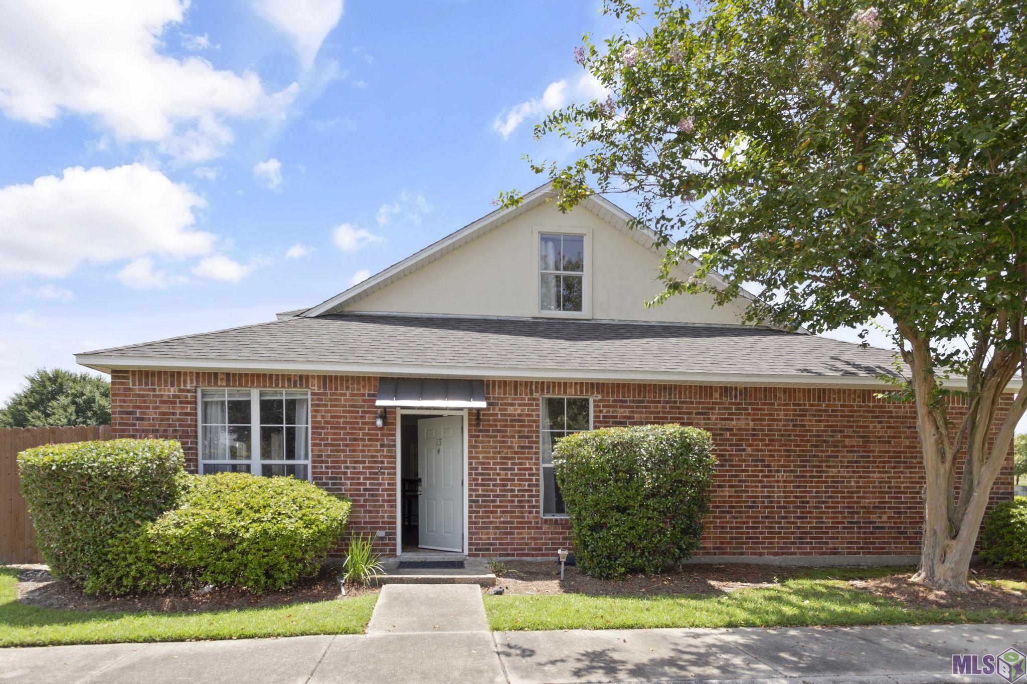 Homes for sale in Baton Rouge, LA | 4000 Lake Beau Pre #13, Baton Rouge, LA 70820 | MLS# BR2025014130