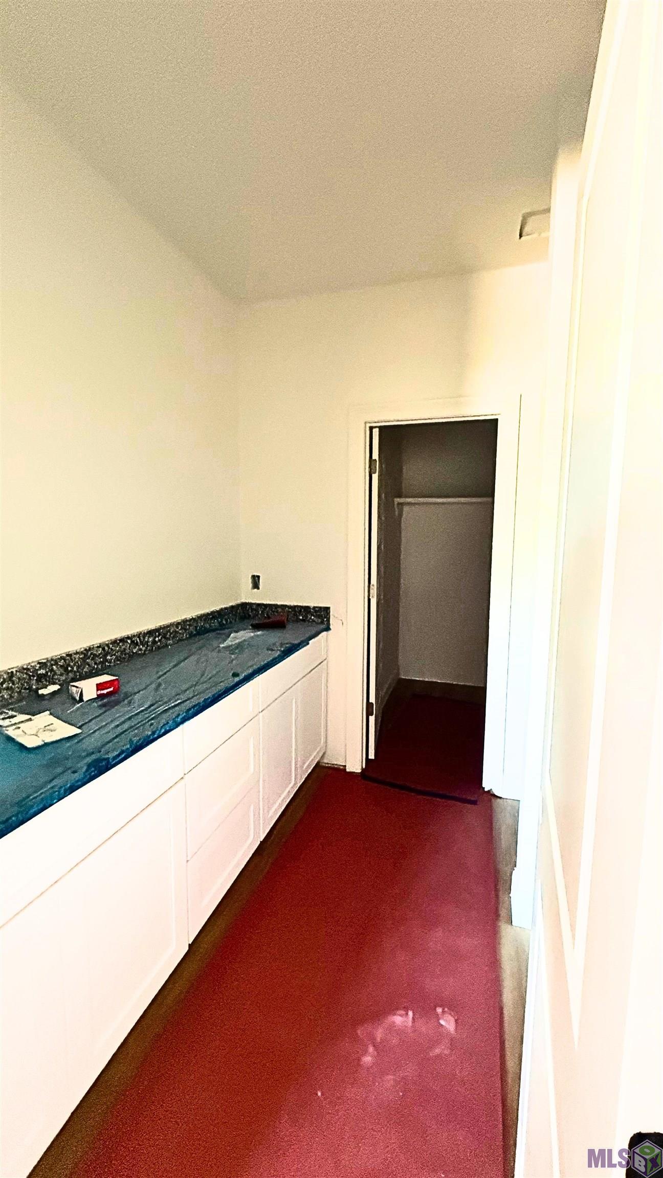 Homes for sale in Gonzales, LA | 417 S Iberville Ave, Gonzales, LA 70737 | MLS# BR2025014182