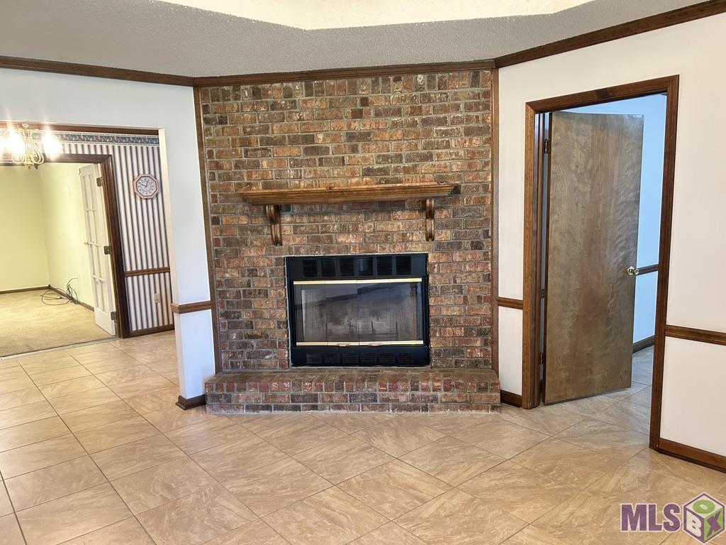 Homes for sale in Zachary, LA | 5228 Rollins Rd, Zachary, LA 70791 | MLS# BR2025014428