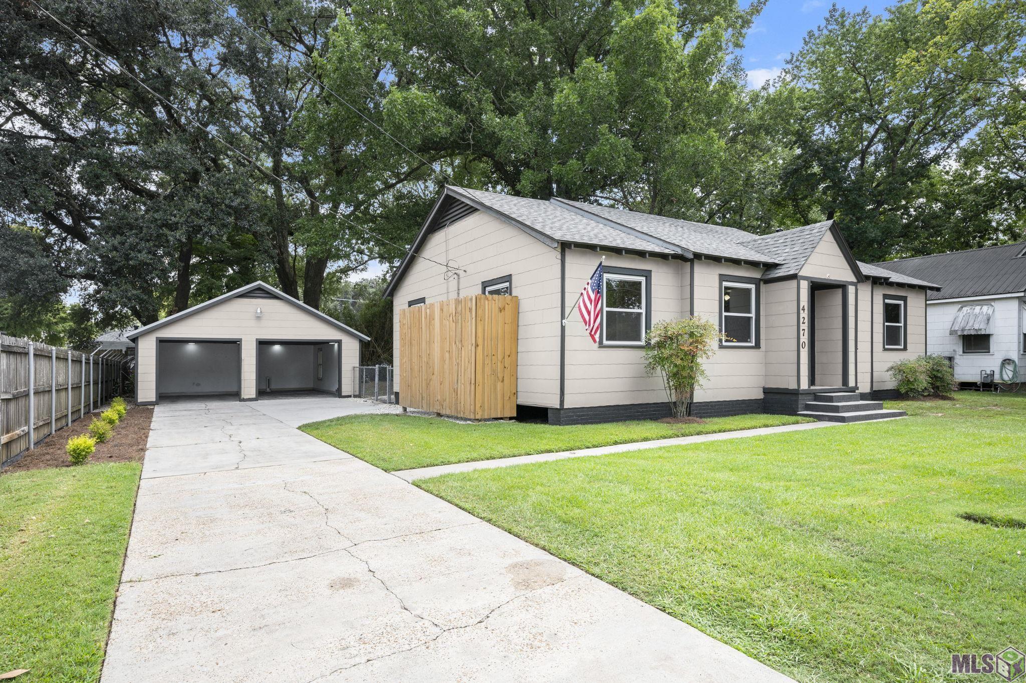 Homes for sale in Baton Rouge, LA | 4270 Convention, Baton Rouge, LA 70806 | MLS# BR2025014601