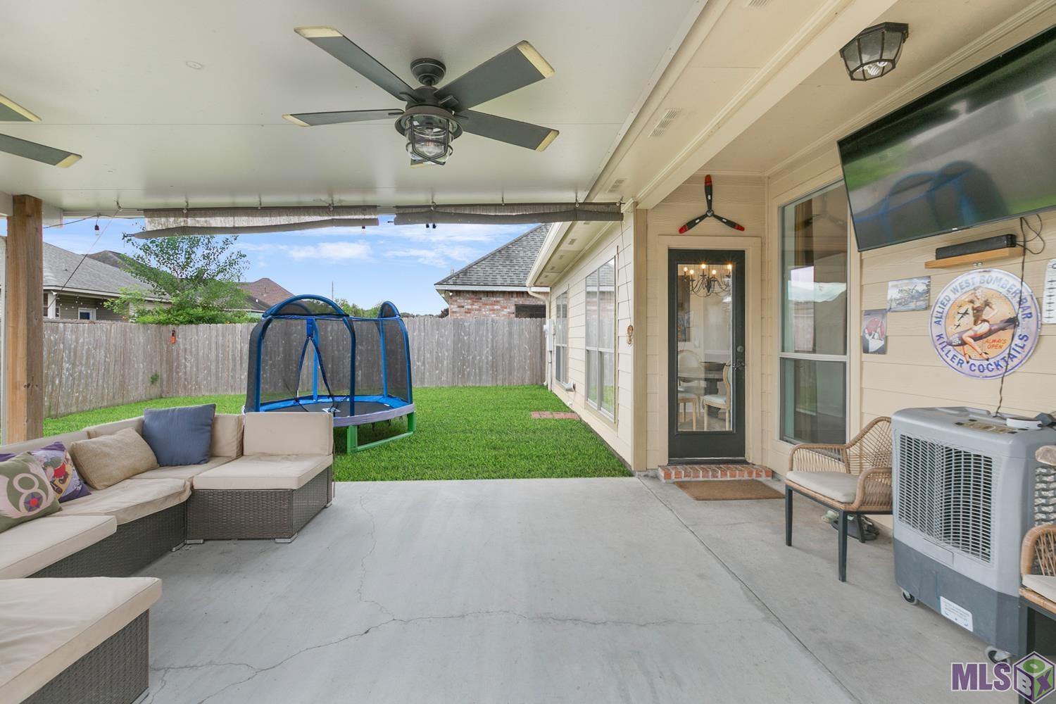Homes for sale in Denham Springs, LA | 11436 Rossow Ct, Denham Springs, LA 70726 | MLS# BR2025014606