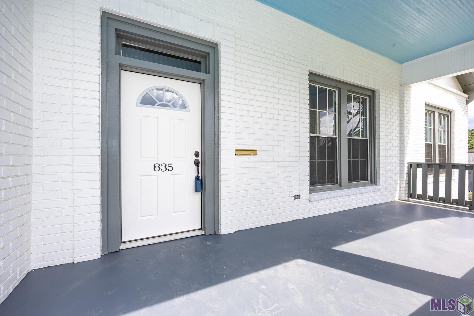 Homes for sale in Baton Rouge, LA | 835 Maximillian St, Baton Rouge, LA 70802 | MLS# BR2025014687