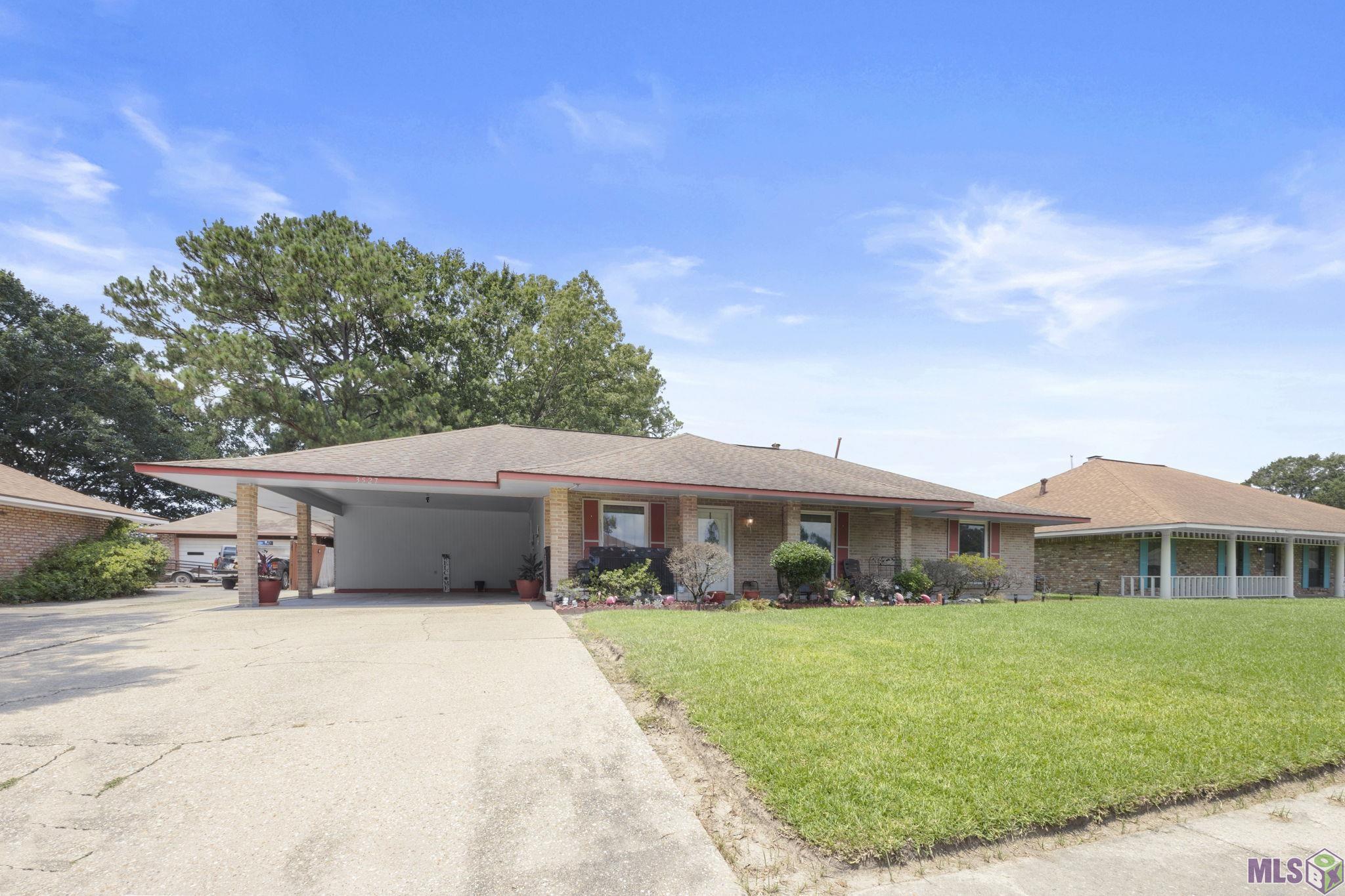 Homes for sale in Baton Rouge, LA | 3527 Canyonland Dr, Baton Rouge, LA 70814 | MLS# BR2025014779