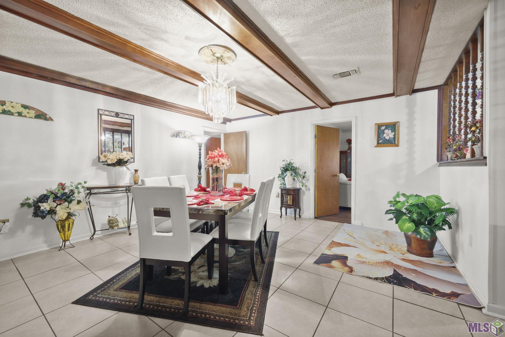 Homes for sale in Baton Rouge, LA | 3527 Canyonland Dr, Baton Rouge, LA 70814 | MLS# BR2025014779