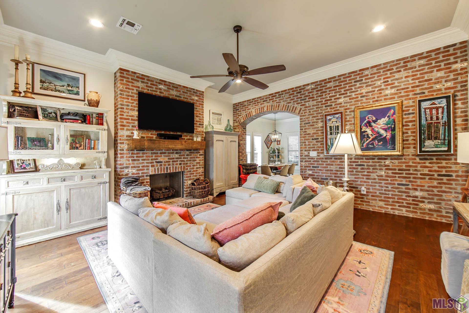 Homes for sale in Houma, LA | 201 Rue Christe, Houma, LA 70360 | MLS# BY2025014795