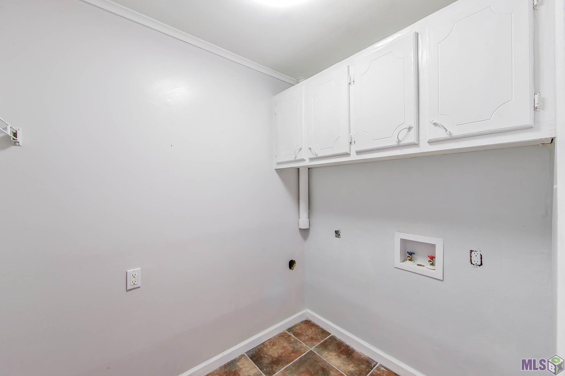 Homes for sale in Houma, LA | 195 Presque Isle Dr, Houma, LA 70363 | MLS# BY2025015035