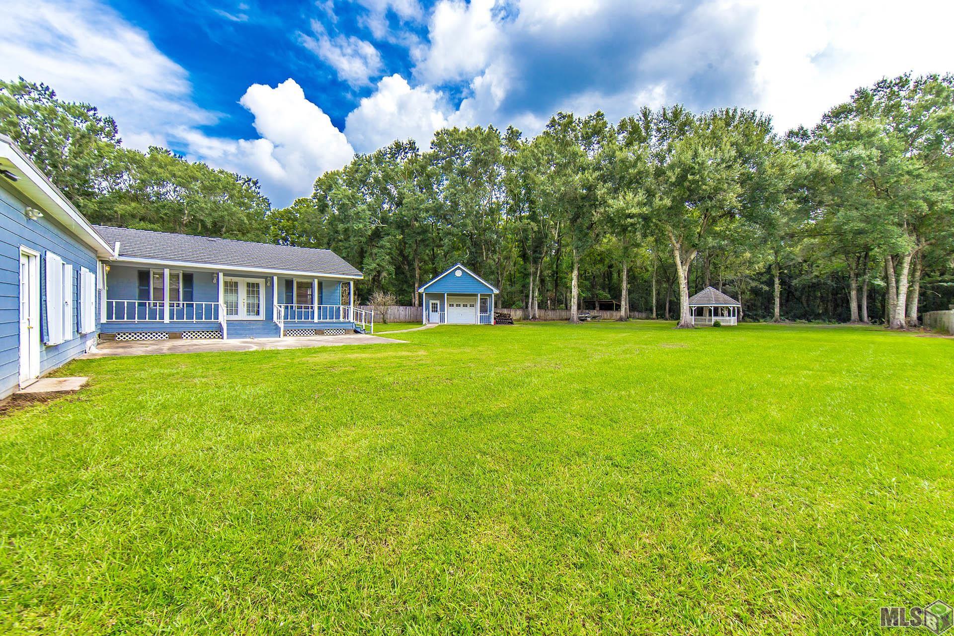 Homes for sale in Schriever, LA | 2018 Bull Run Rd, Schriever, LA 70395 | MLS# BY2025015069