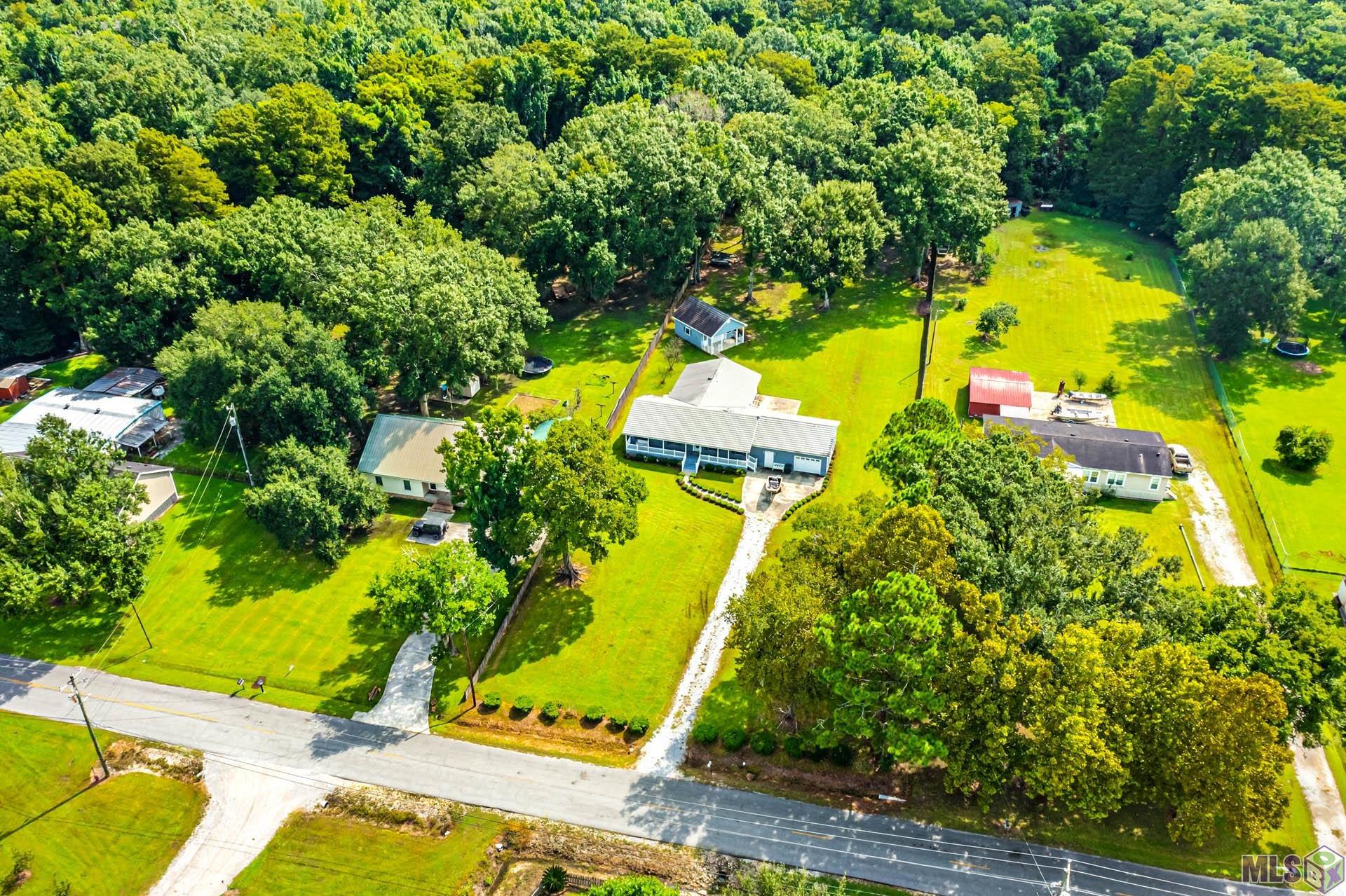 Homes for sale in Schriever, LA | 2018 Bull Run Rd, Schriever, LA 70395 | MLS# BY2025015069