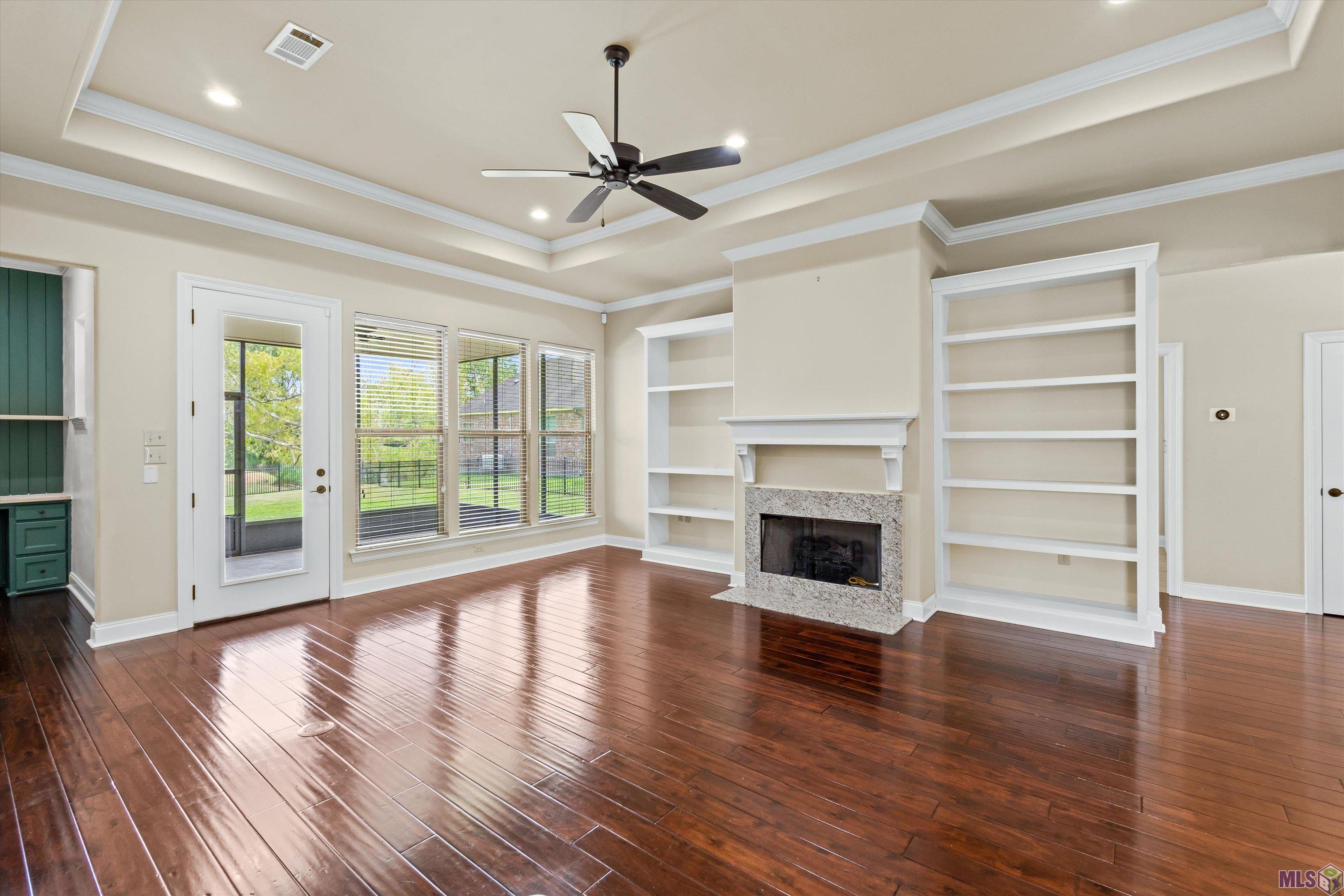 Homes for sale in Gonzales, LA | 42439 Greens View Dr, Gonzales, LA 70737 | MLS# BR2025015278