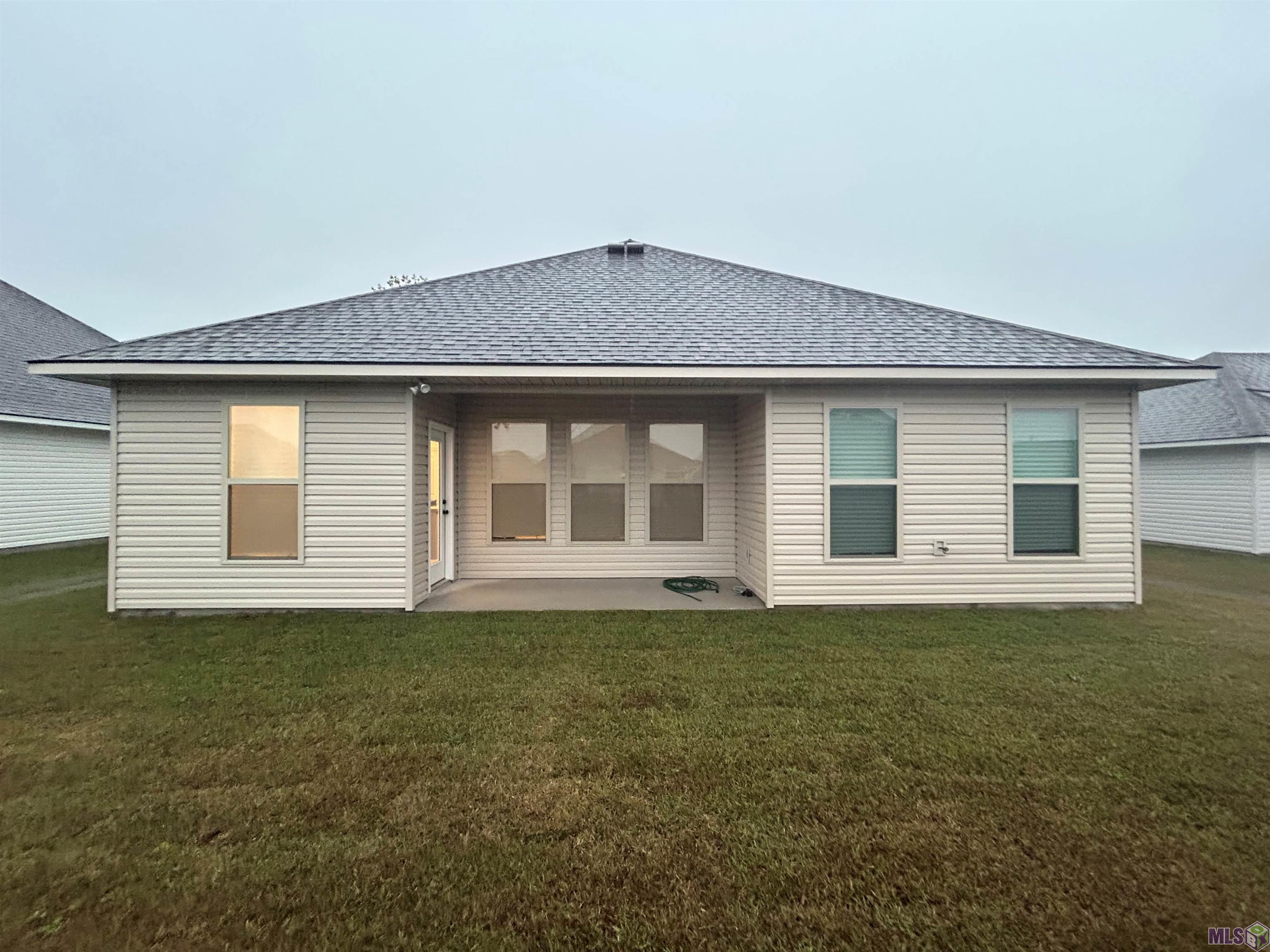 Homes for sale in Thibodaux, LA | 308 Tregre Lane, Thibodaux, LA 70301 | MLS# BY2025015463