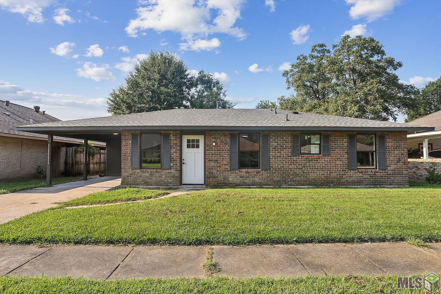 Homes for sale in Baton Rouge, LA | 336 Lakecrest Ave, Baton Rouge, LA 70807 | MLS# BR2025015495