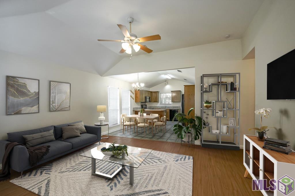 Homes for sale in Baton Rouge, LA | 1352 Harwich Dr, Baton Rouge, LA 70820 | MLS# BR2025015661