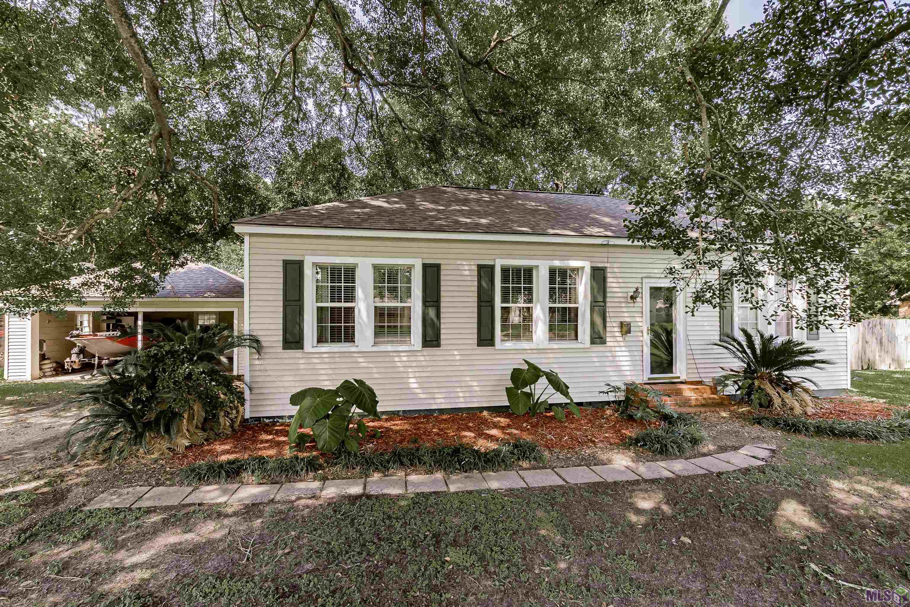 Homes for sale in New Roads, LA | 603 Westend, New Roads, LA 70760 | MLS# BR2025015712