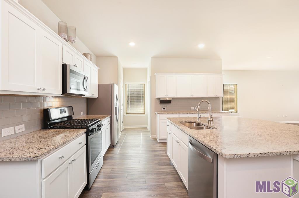 Homes for sale in Walker, LA | 13800 Wincrest Dr, Walker, LA 70785 | MLS# BR2025015770