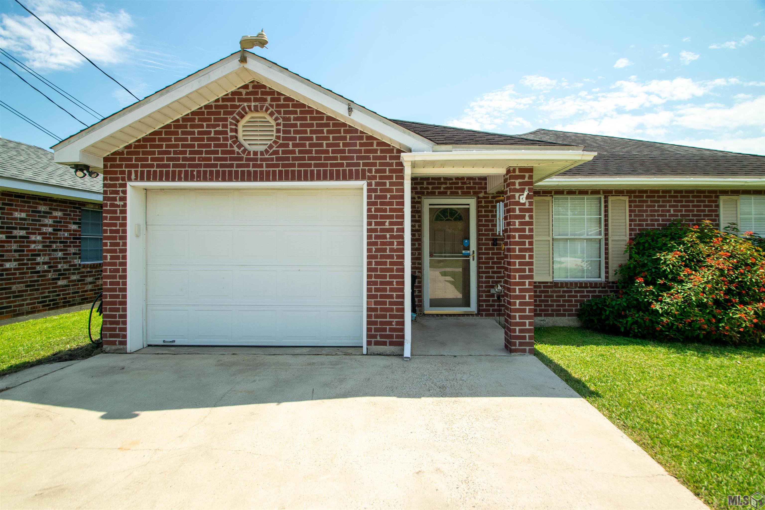 Homes for sale in Patterson, LA | 407 Tiffany St, Patterson, LA 70392 | MLS# BY2025015939