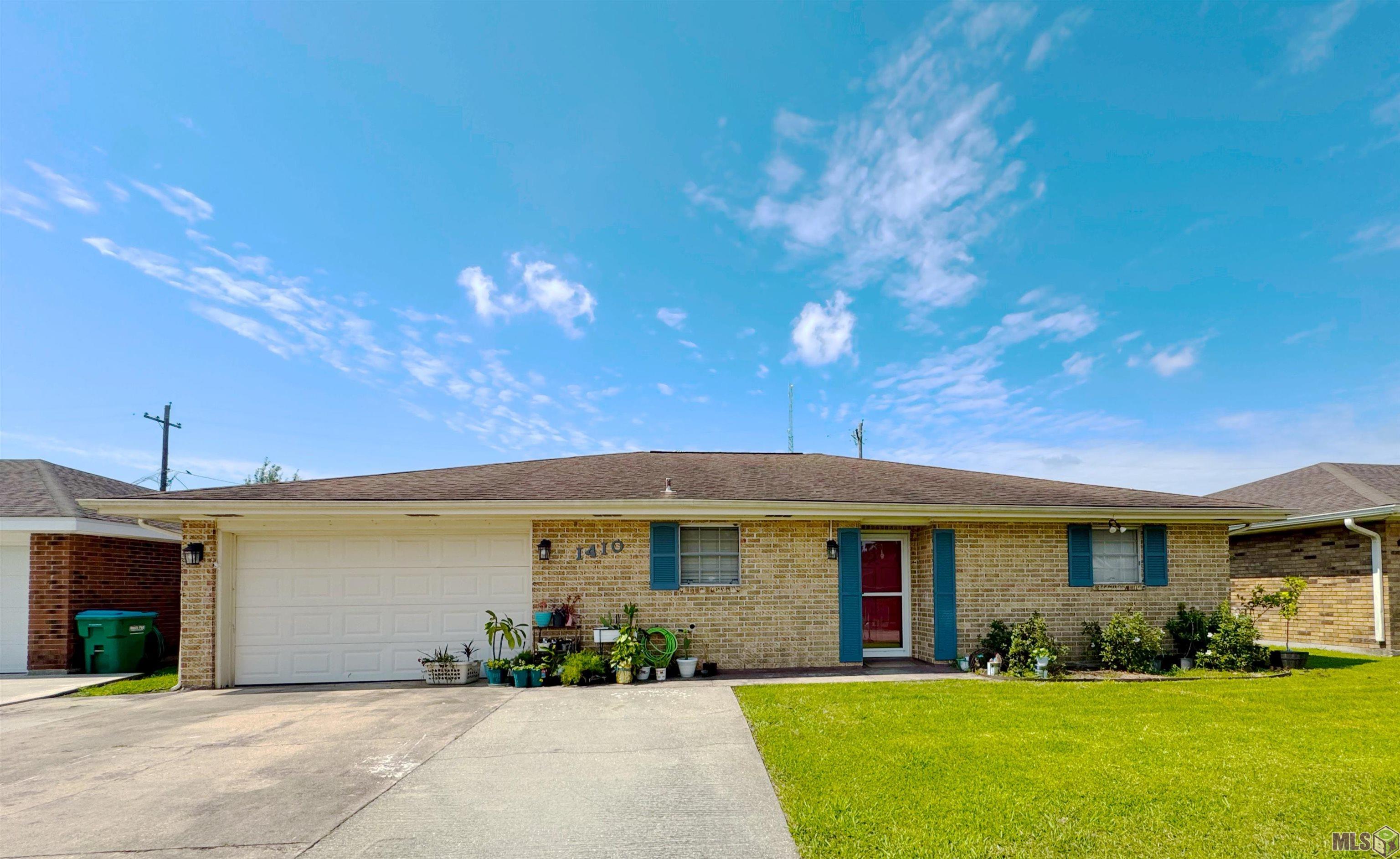 Homes for sale in Morgan, LA | 1410 Bernice St, Morgan, LA 70380 | MLS# BY2025015942