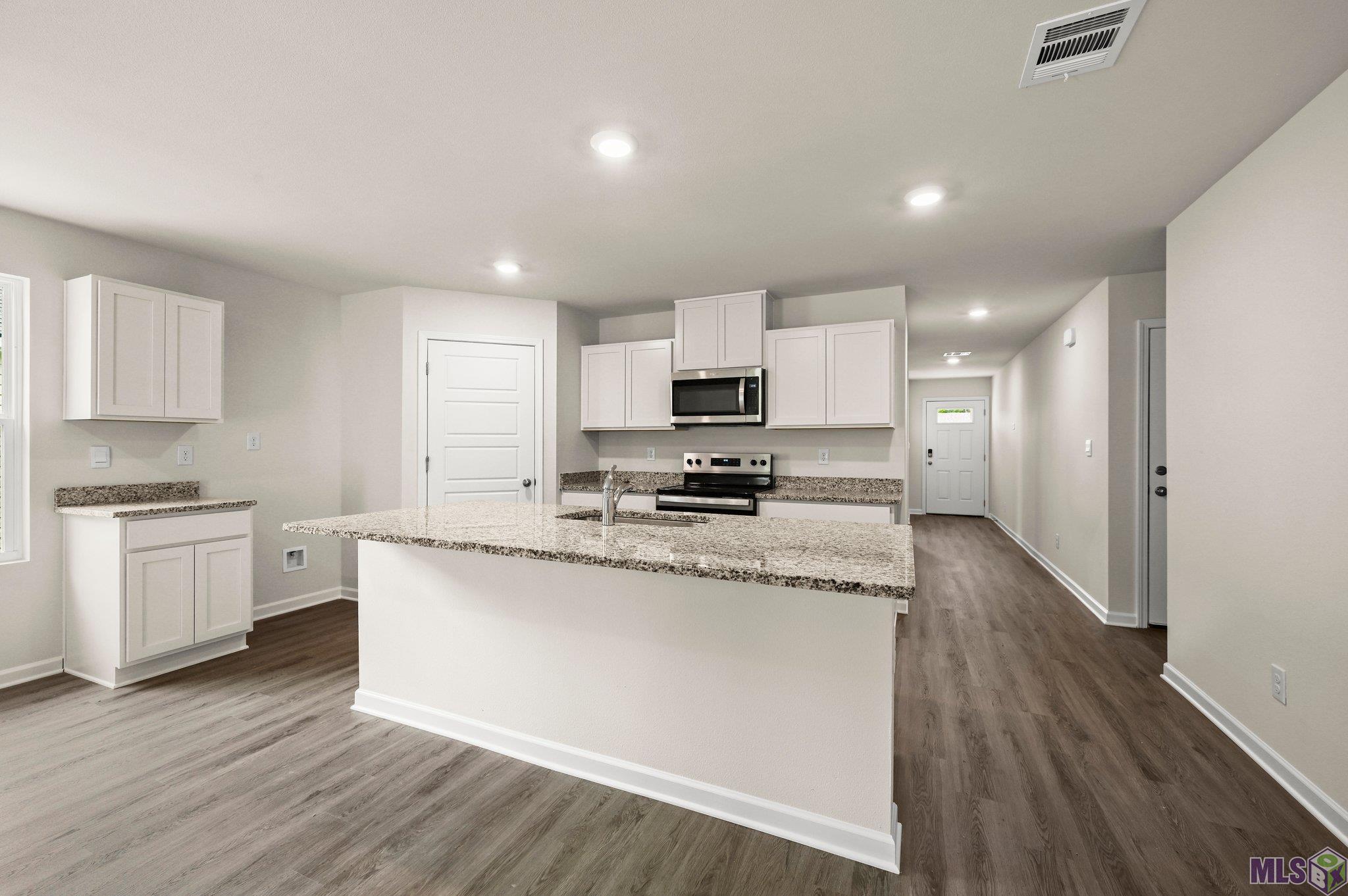 Homes for sale in Zachary, LA | 2014 Clark Ave, Zachary, LA 70791 | MLS# BR2025016009