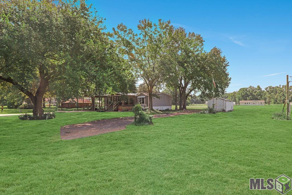 Homes for sale in Geismar, LA | 37553 New River Canal Rd, Geismar, LA 70734 | MLS# BR2025016036