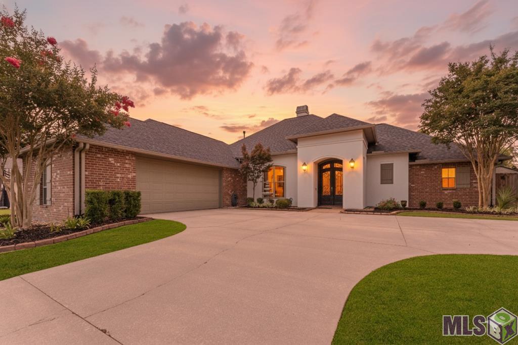 Homes for sale in Prairieville, LA | 39359 Lakeland Ave, Prairieville, LA 70769 | MLS# BR2025016406