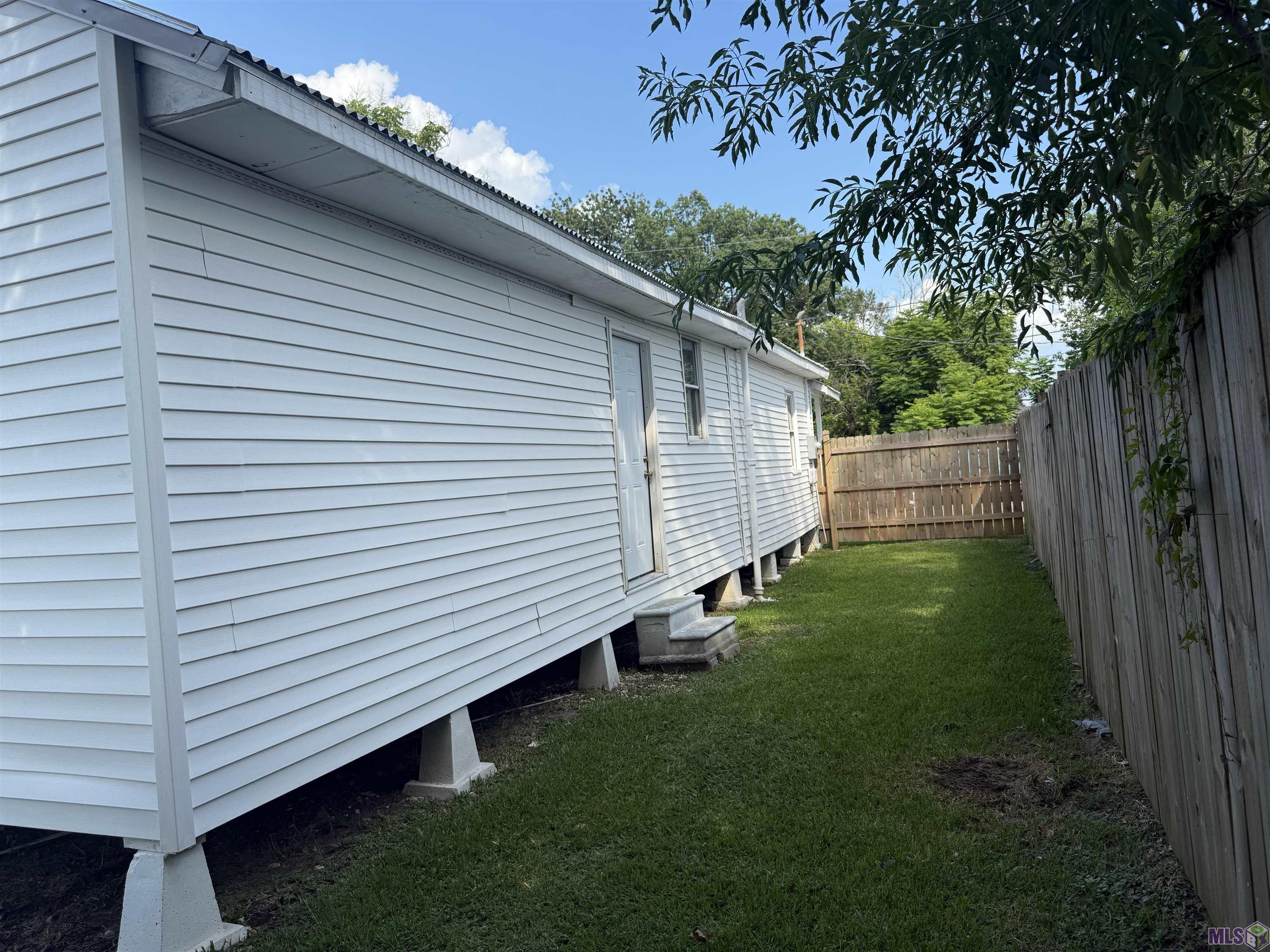 Homes for sale in Houma, LA | 116 Leona Street, Houma, LA 70363 | MLS# BY2025016584