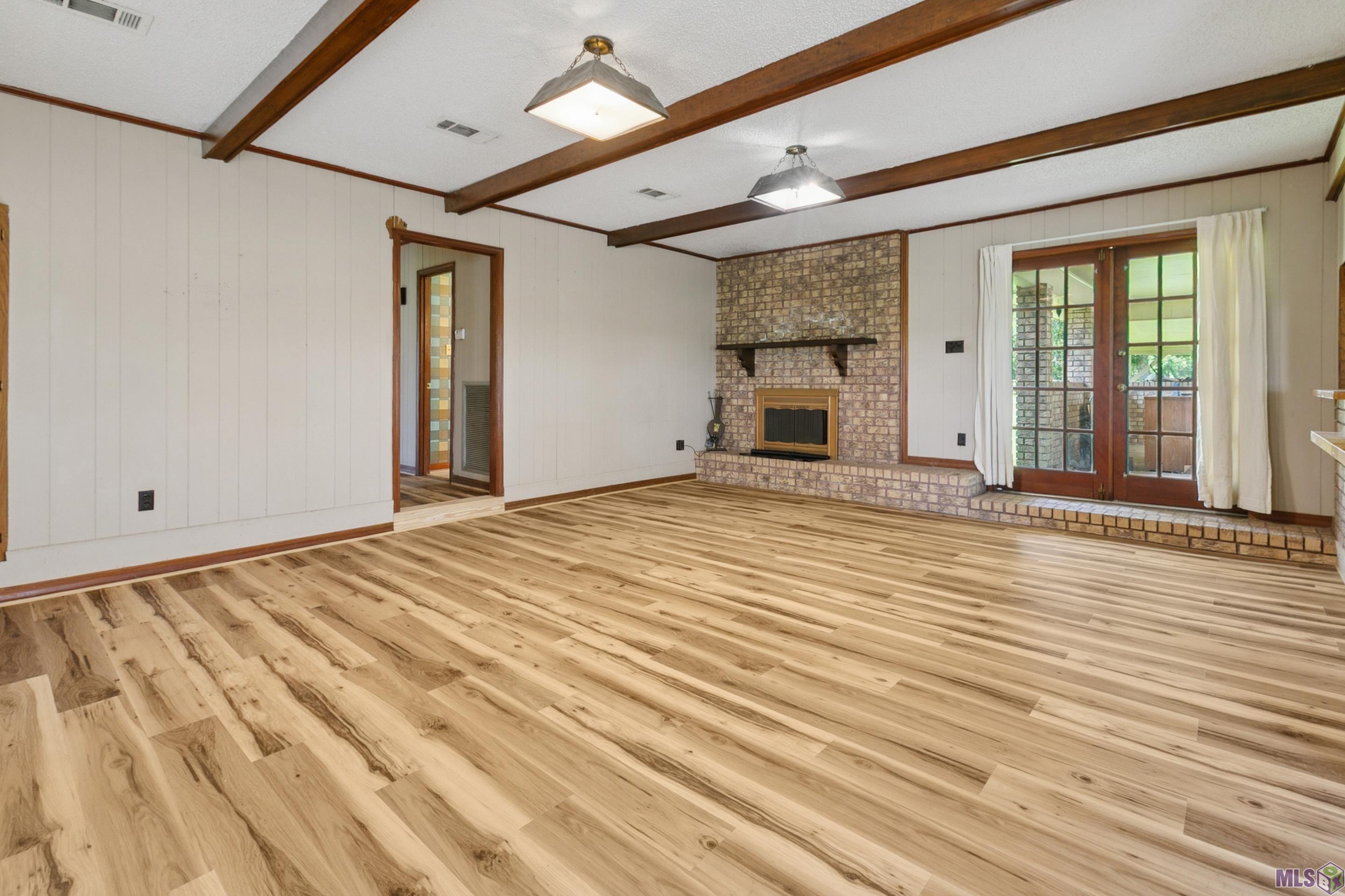 Homes for sale in Port Allen, LA | 2924 Nicholas St, Port Allen, LA 70767 | MLS# BR2025016590