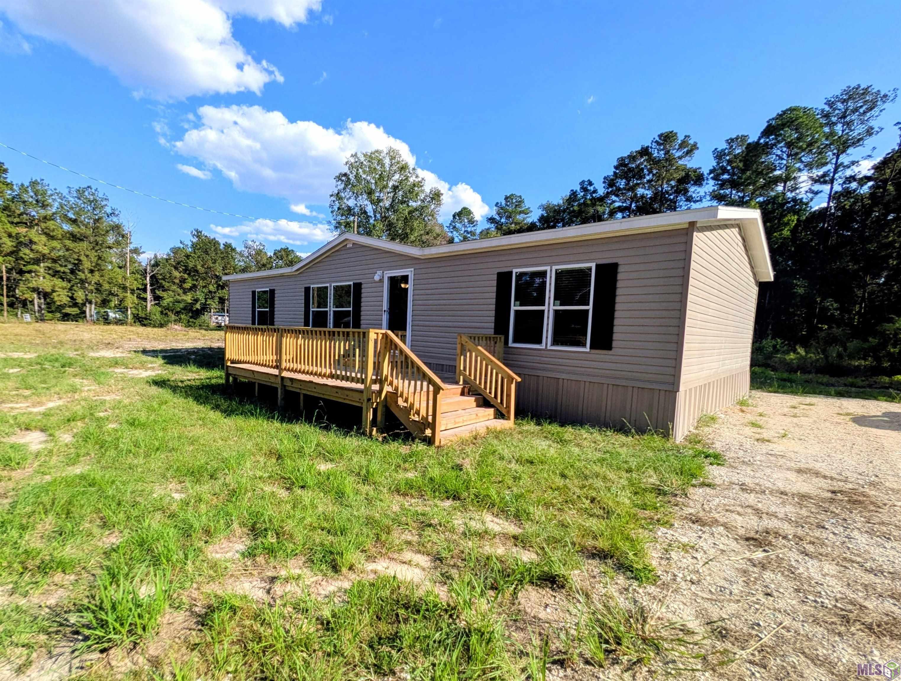 Homes for sale in Holden, LA | 27302 Lakeview Ln, Holden, LA 70744 | MLS# BR2025016623