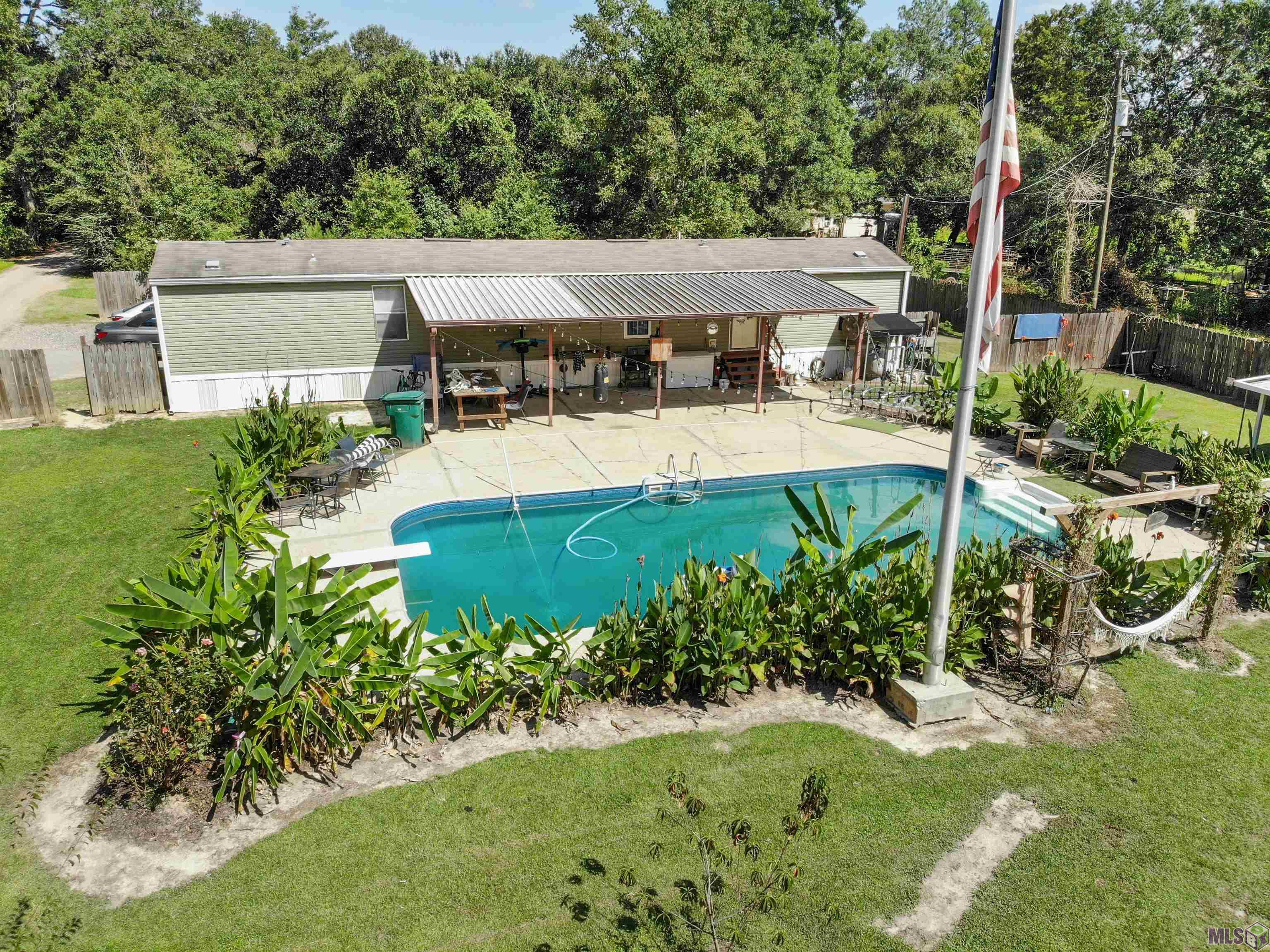 Homes for sale in Denham Springs, LA | 7374 Chambers Ln, Denham Springs, LA 70726 | MLS# BR2025016923