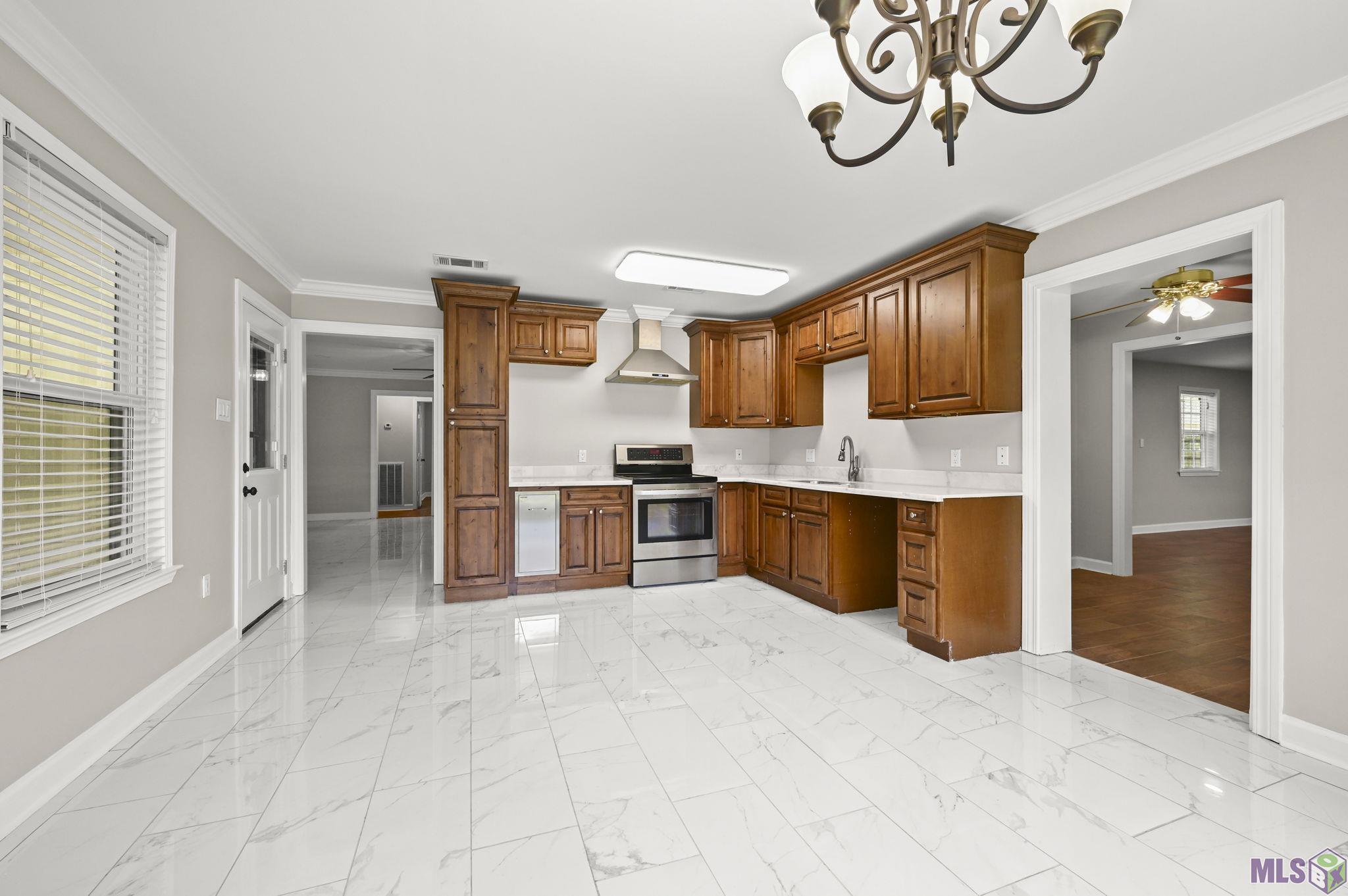 Homes for sale in Baton Rouge, LA | 10844 Carmel Dr, Baton Rouge, LA 70818 | MLS# BR2025016972