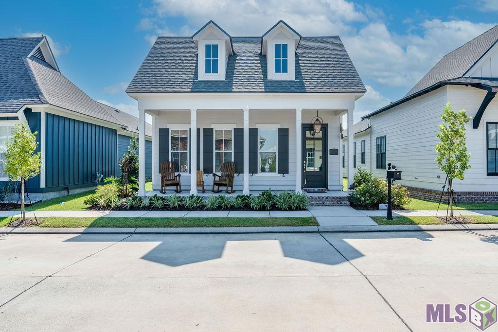 Homes for sale in Thibodaux, LA | 172 Royal Oak Boulevard, Thibodaux, LA 70301 | MLS# BY2025017175