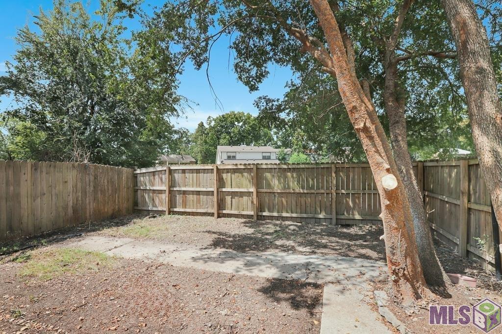 Homes for sale in Baton Rouge, LA | 3421 O'Neal Ln #A, Baton Rouge, LA 70816 | MLS# BR2025017267