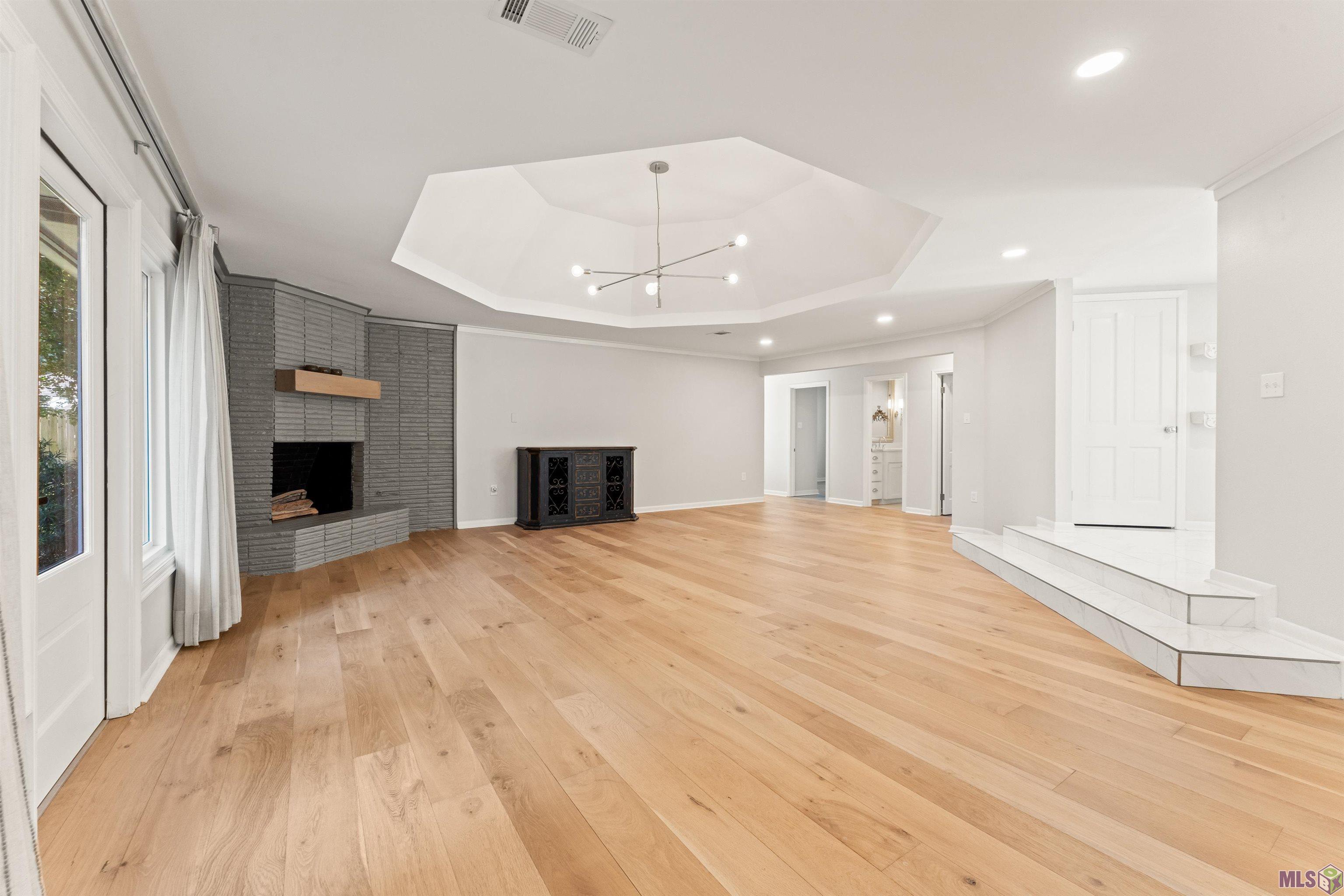 Homes for sale in Baton Rouge, LA | 1025 Tara Blvd, Baton Rouge, LA 70806 | MLS# BR2025017485