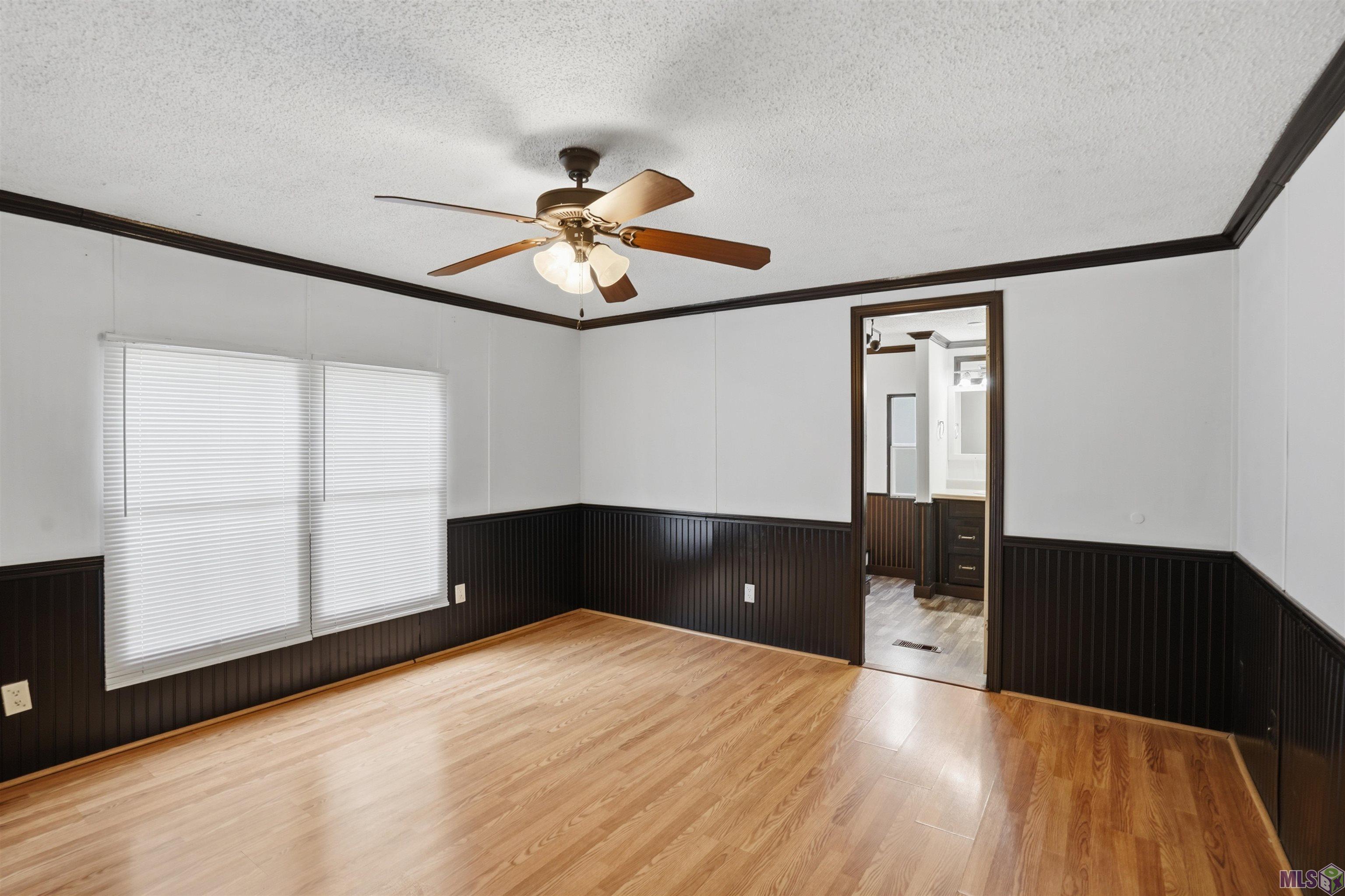 Homes for sale in Livingston, LA | 29928 Cypress St, Livingston, LA 70754 | MLS# BR2025017546